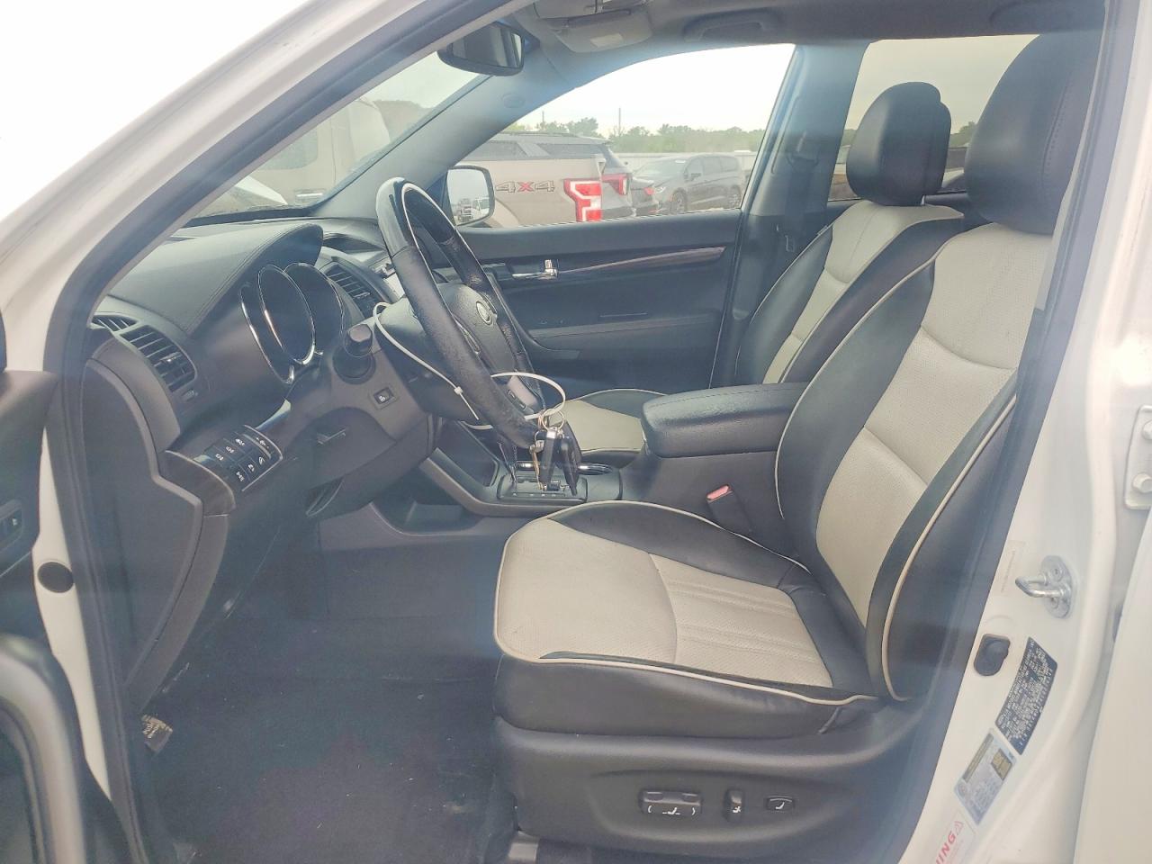 2012 Kia Sorento Sx White vin: 5XYKWDA24CG276548