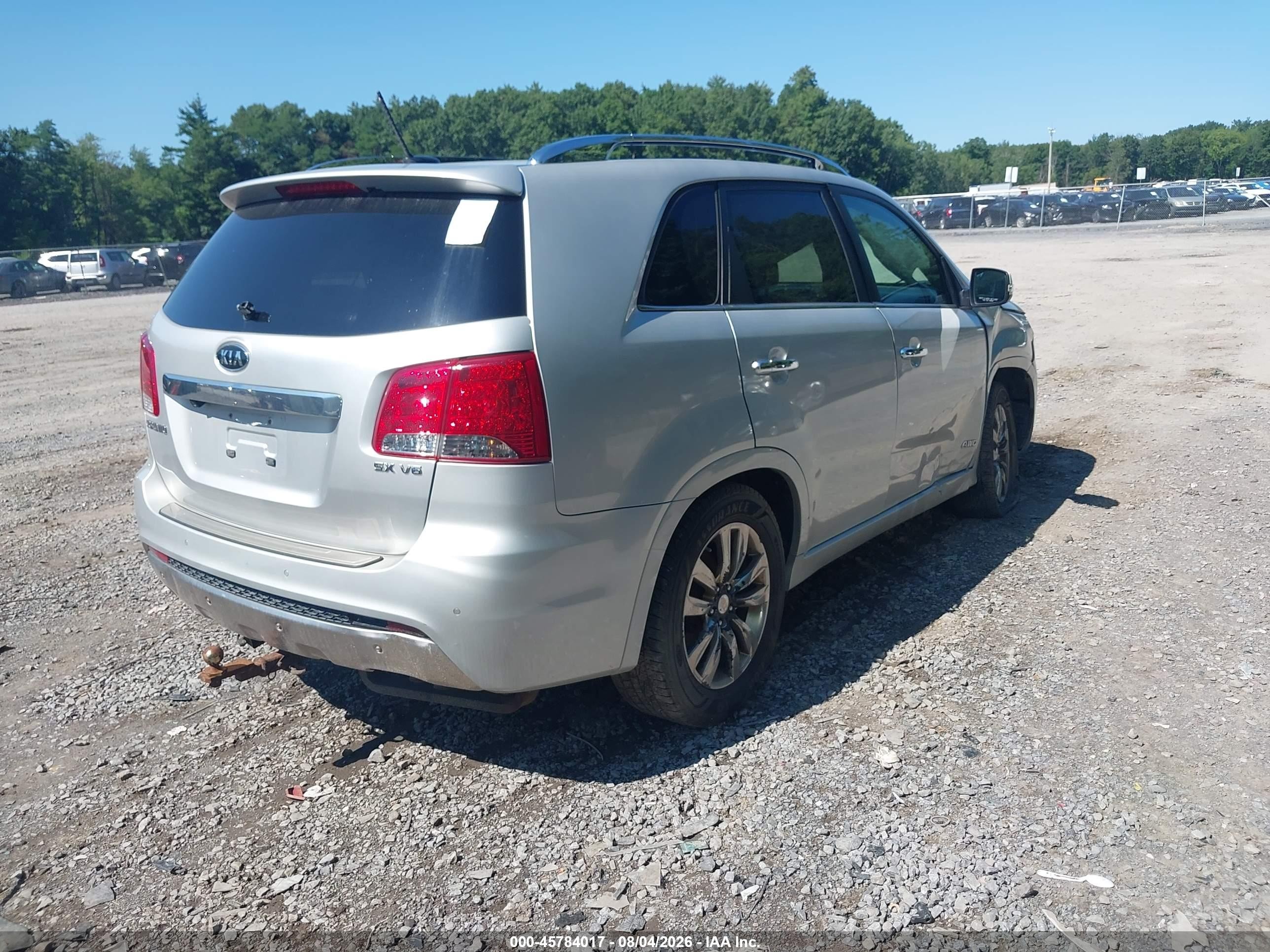 2013 Kia Sorento Sx V6 Серебряный vin: 5XYKWDA24DG382838