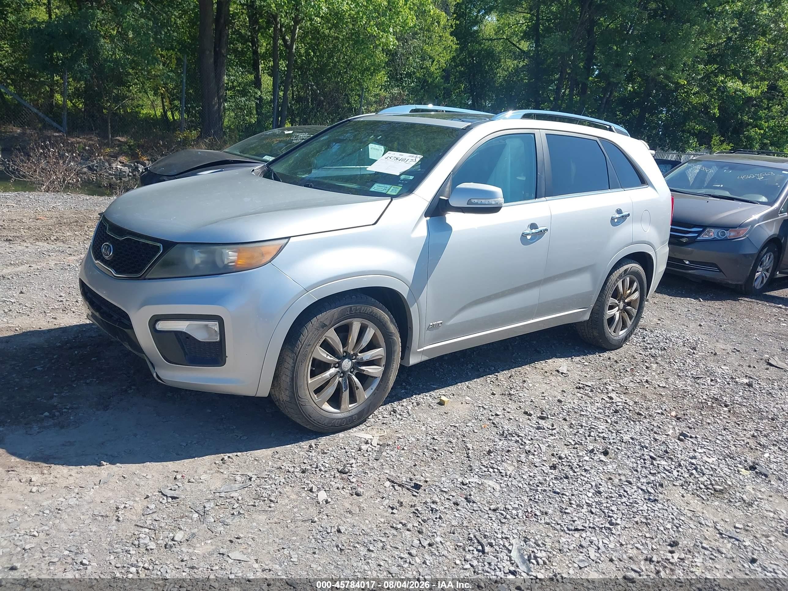 2013 Kia Sorento Sx V6 Серебряный vin: 5XYKWDA24DG382838