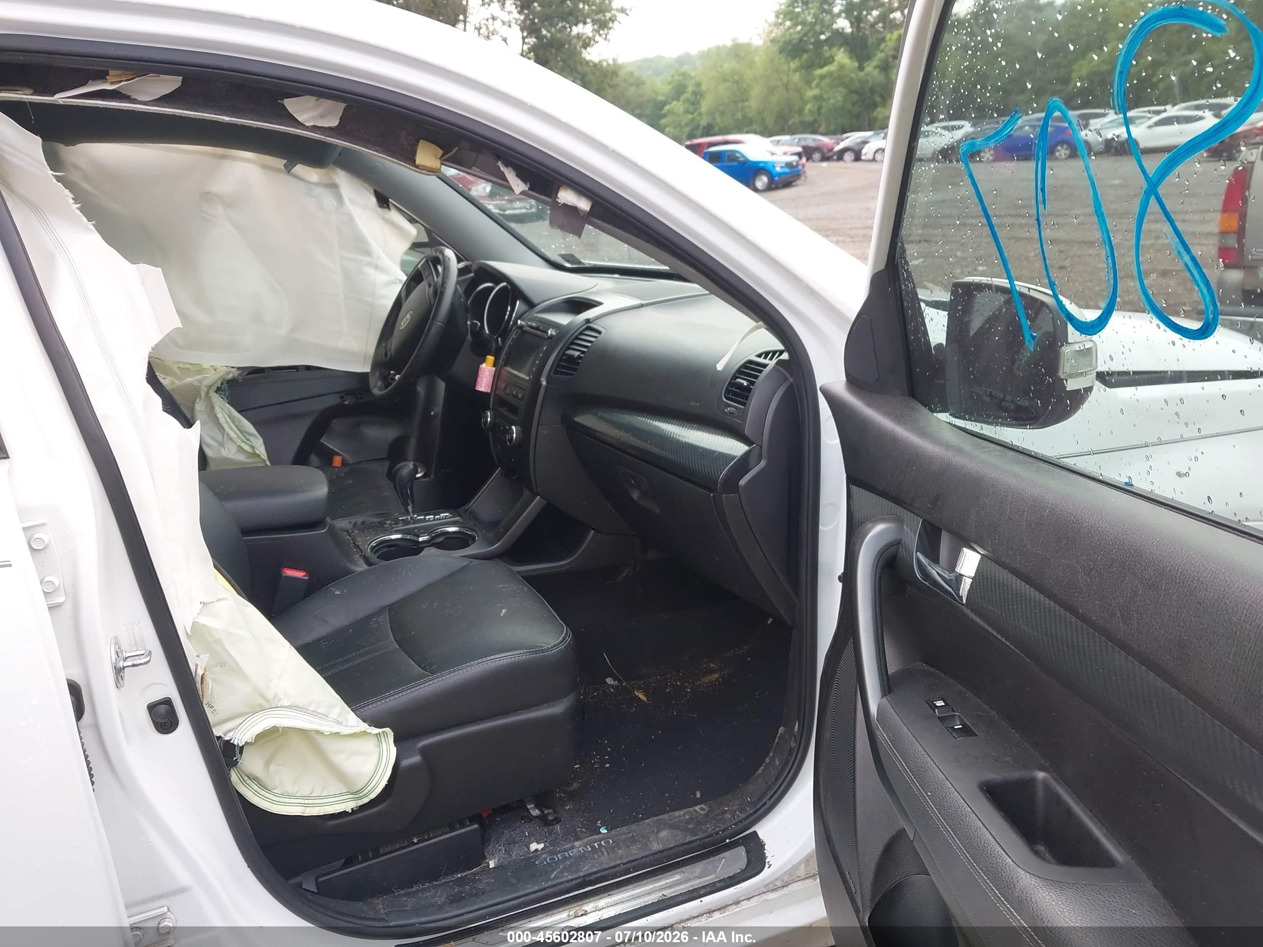 2011 Kia Sorento Sx V6 Белый vin: 5XYKWDA25BG163402