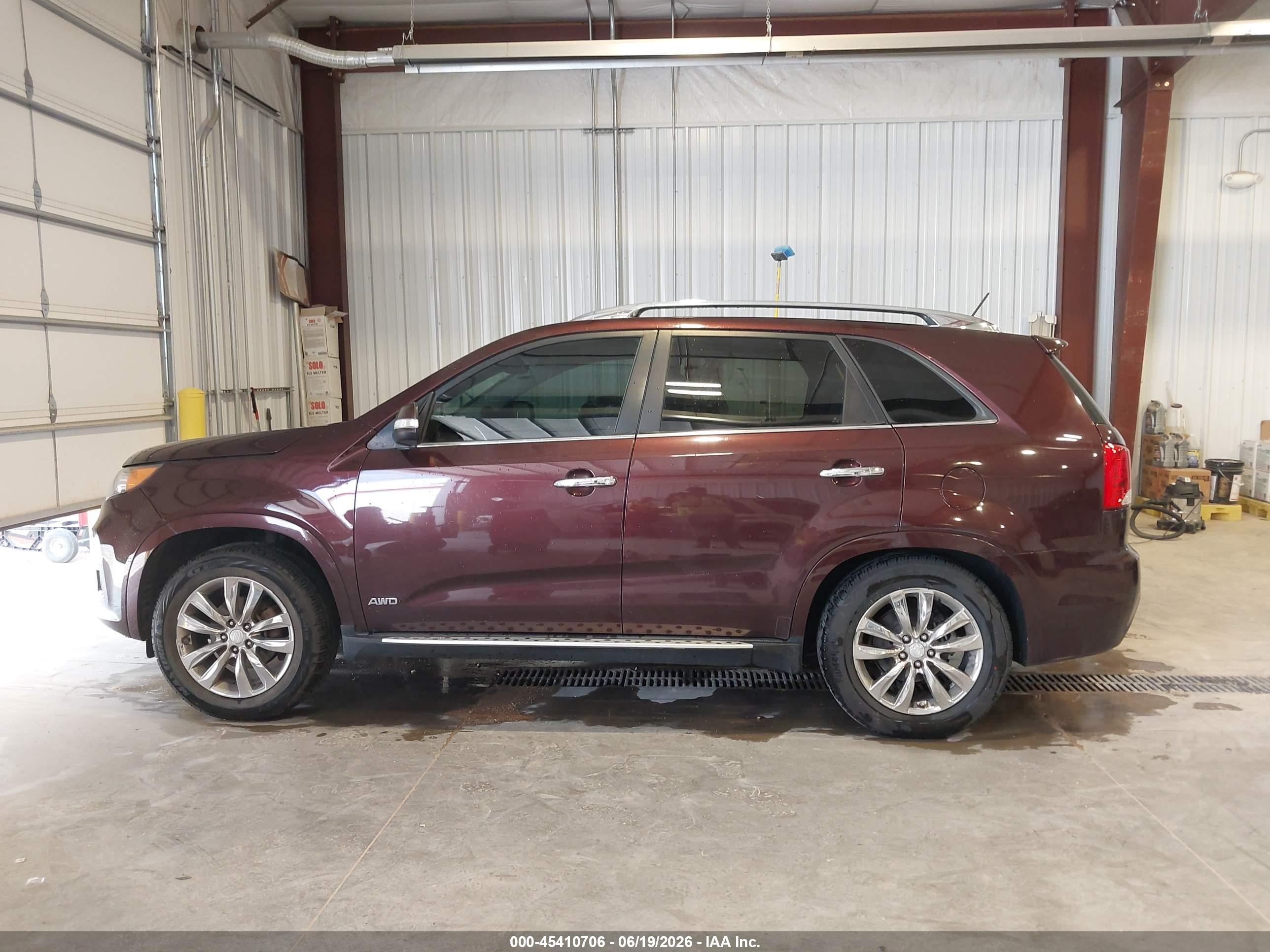 2013 Kia Sorento Sx V6 Темно-бордовый vin: 5XYKWDA25DG319943