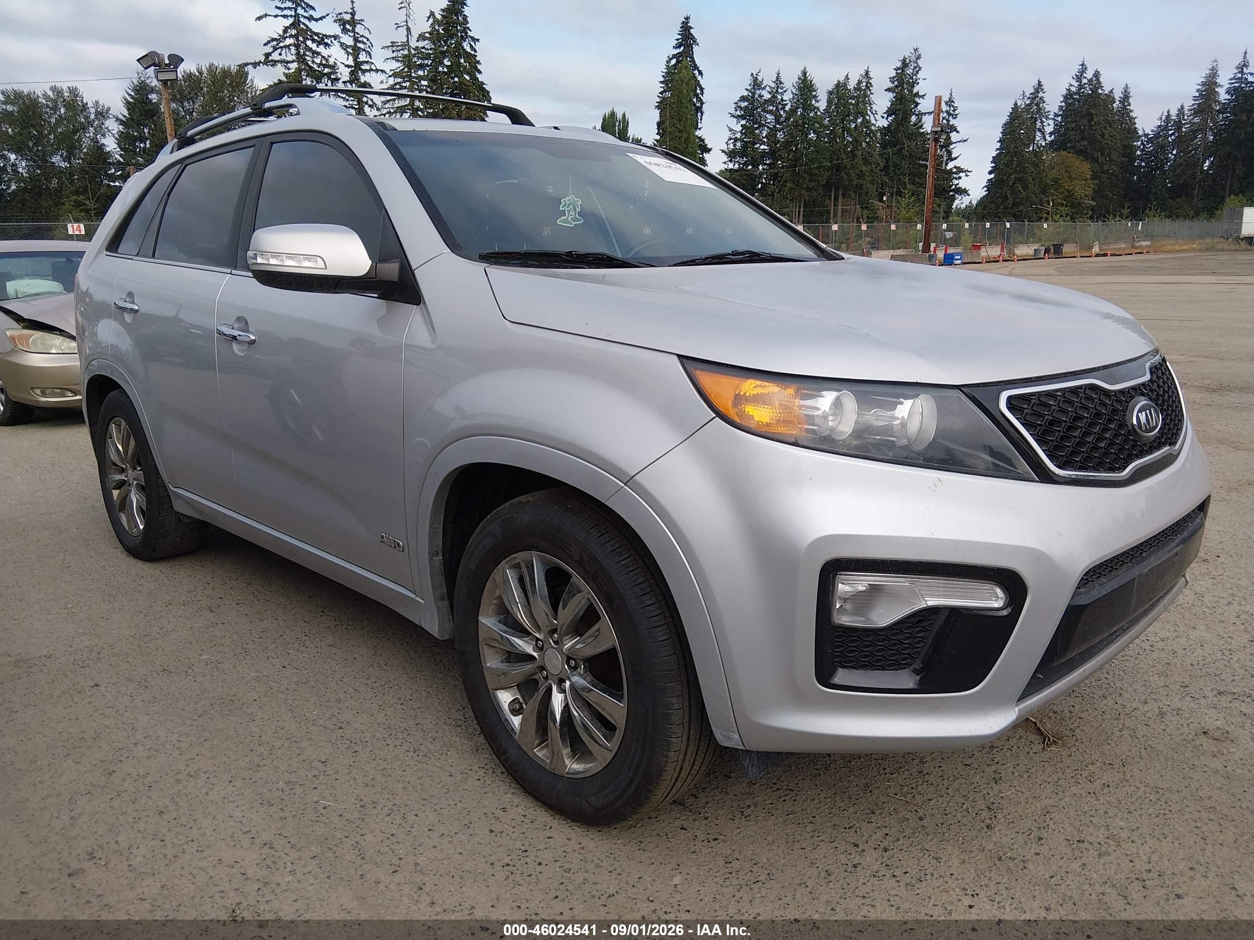 2013 Kia Sorento Sx V6 Silver vin: 5XYKWDA25DG399891