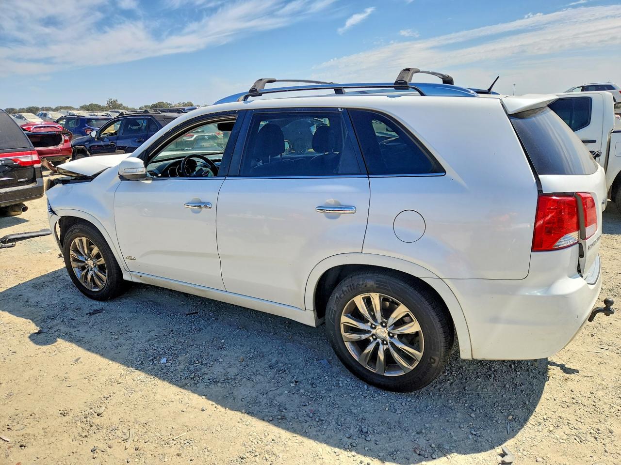 2012 Kia Sorento Sx White vin: 5XYKWDA26CG240117