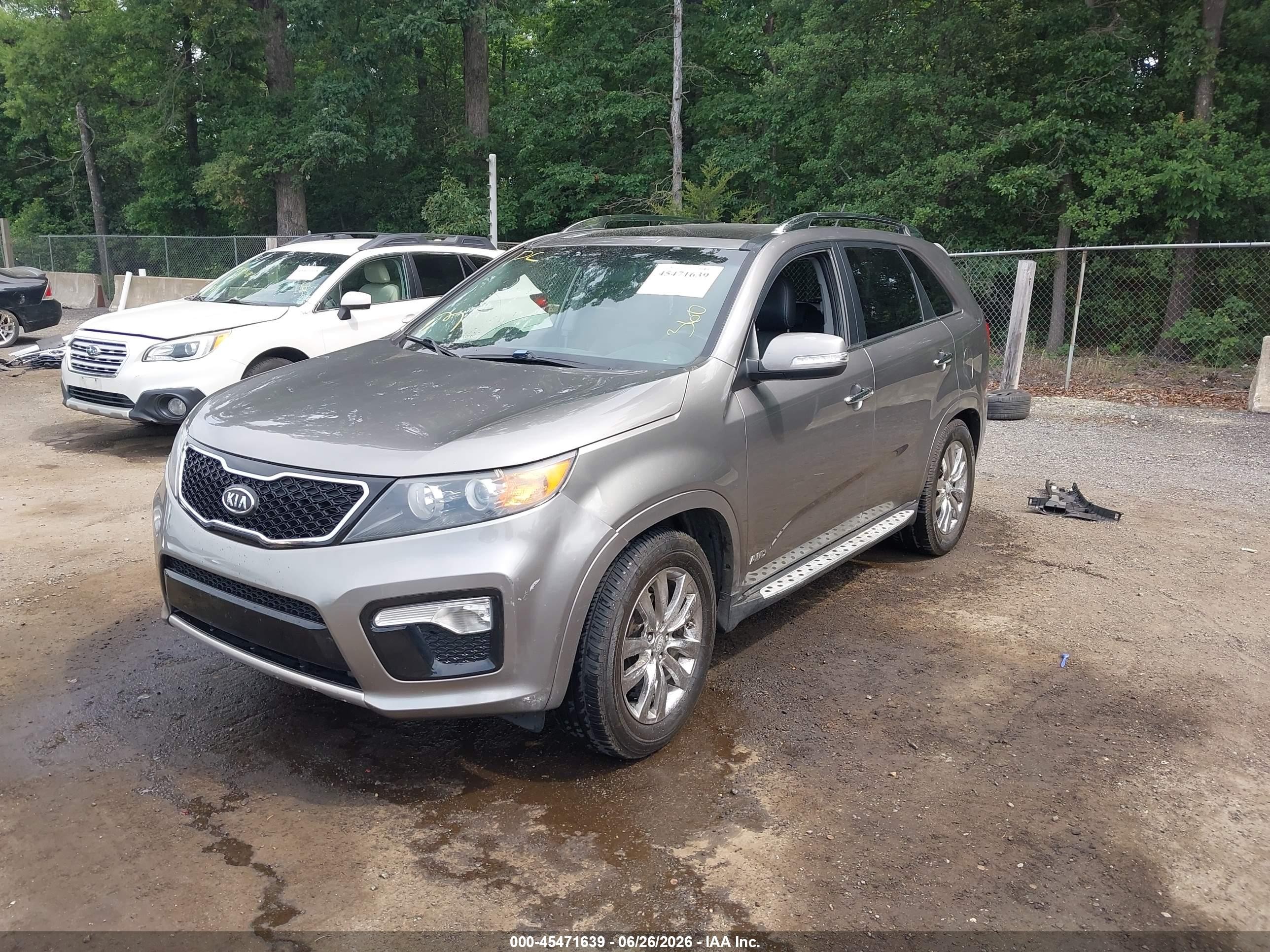 2013 Kia Sorento Sx V6 Silver vin: 5XYKWDA26DG333821