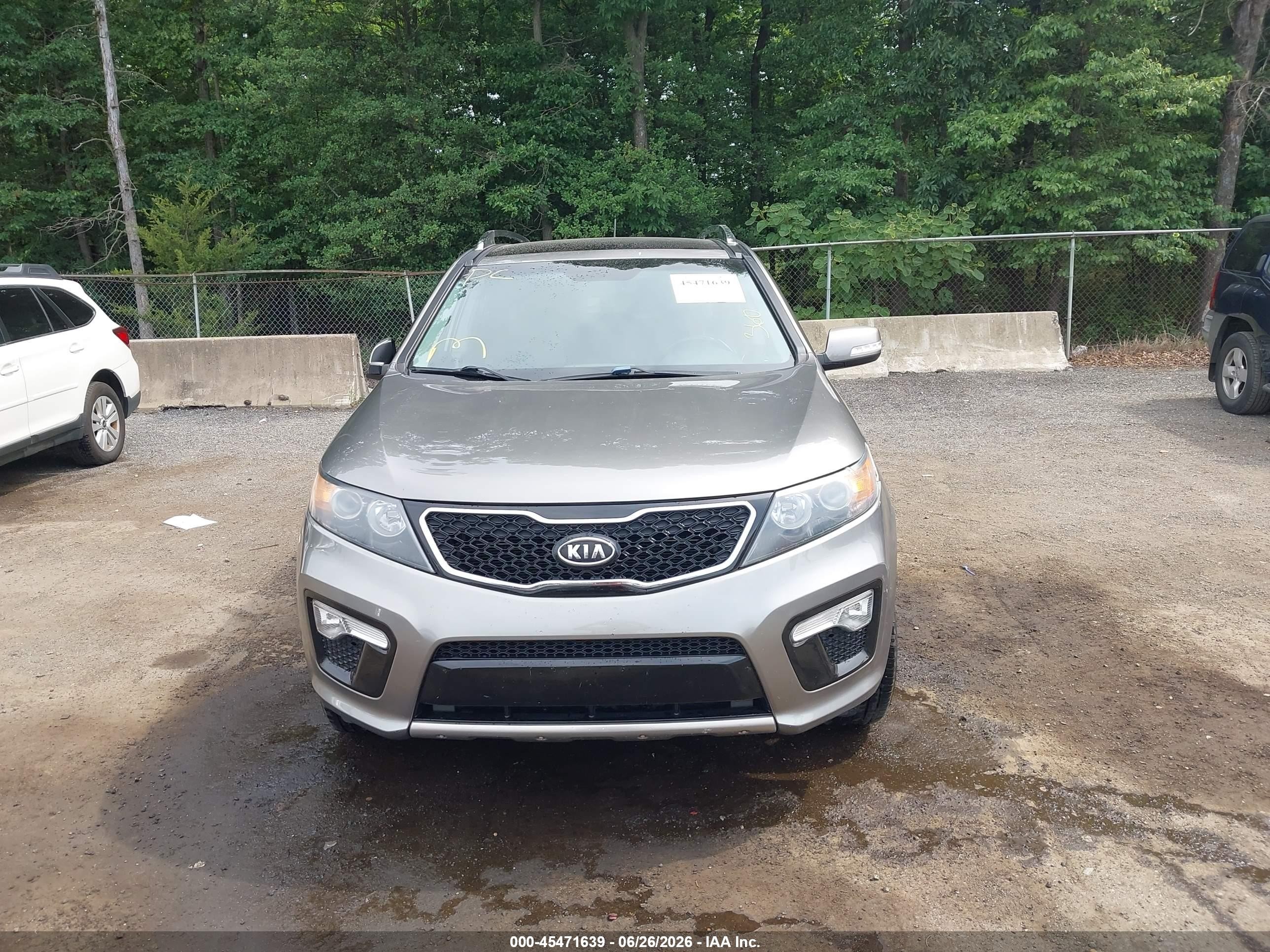 2013 Kia Sorento Sx V6 Silver vin: 5XYKWDA26DG333821