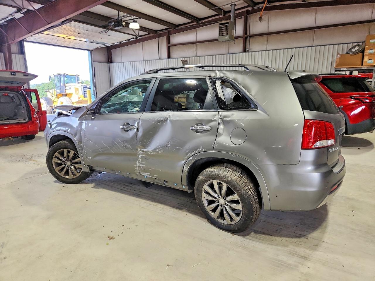 2013 Kia Sorento Sx Silver vin: 5XYKWDA26DG381772