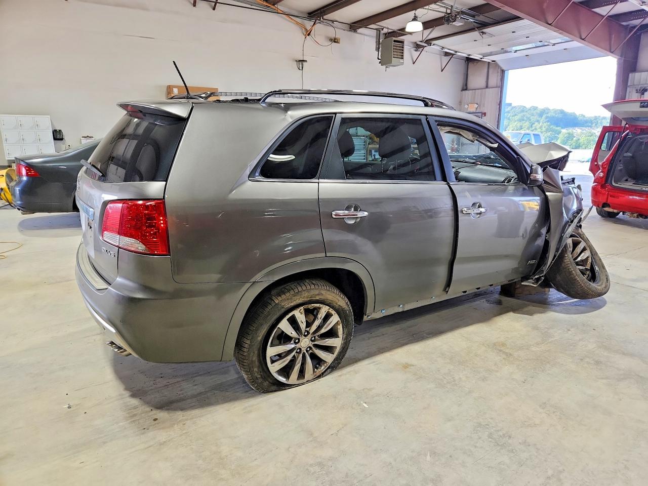 2013 Kia Sorento Sx Silver vin: 5XYKWDA26DG381772