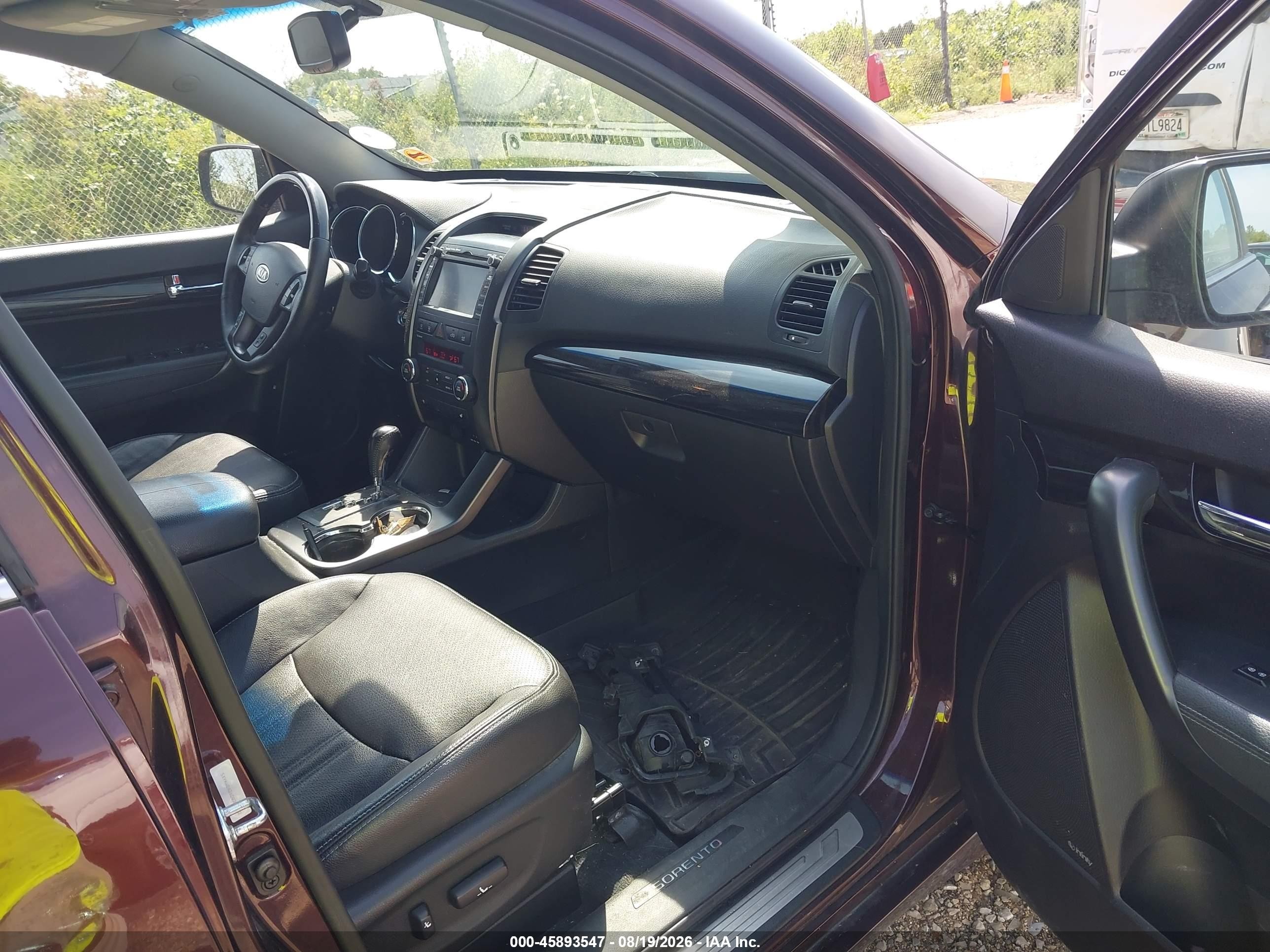 2013 Kia Sorento Sx V6 Burgundy vin: 5XYKWDA26DG381982