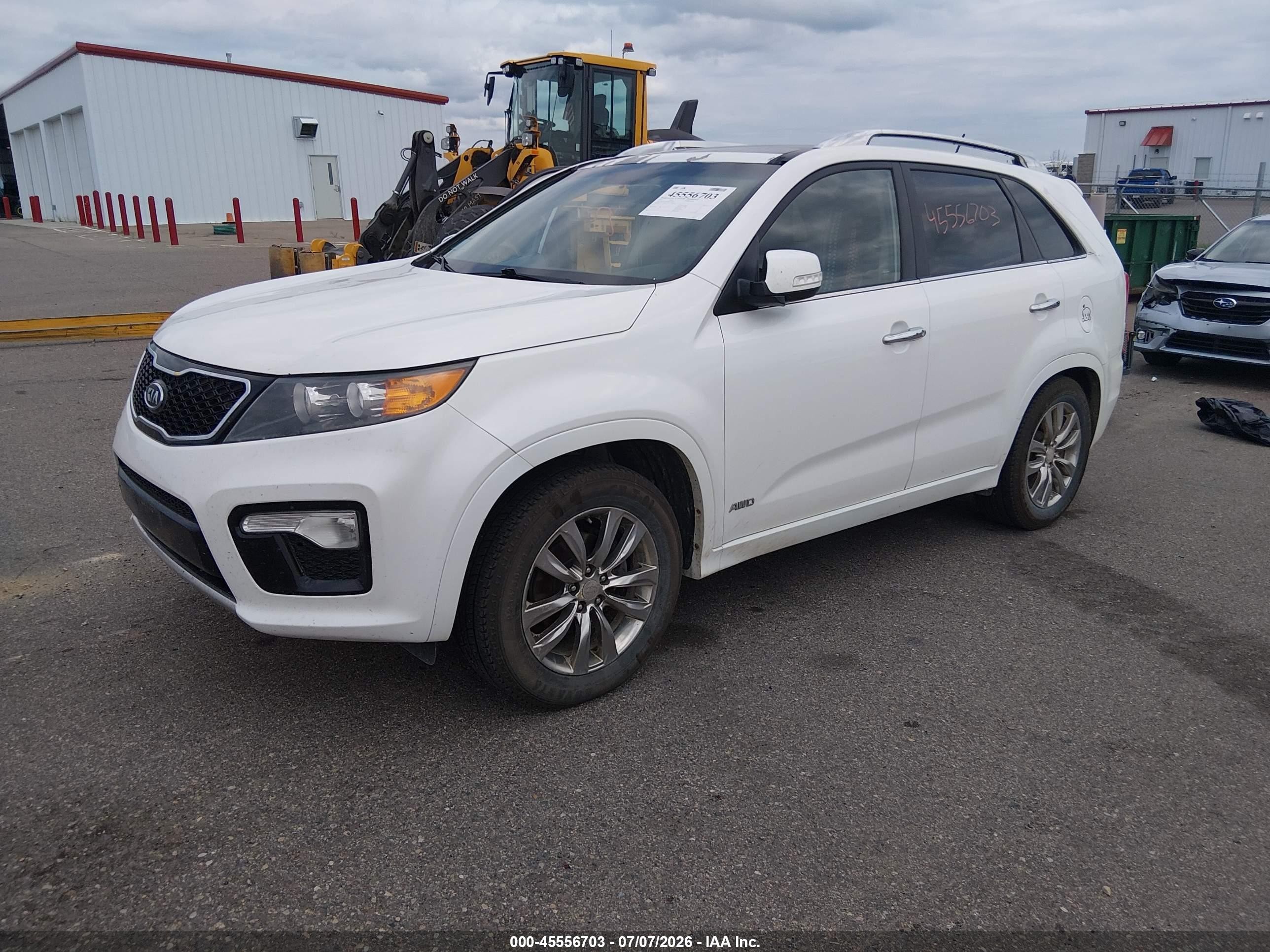 2012 Kia Sorento Sx V6 White vin: 5XYKWDA28CG248283