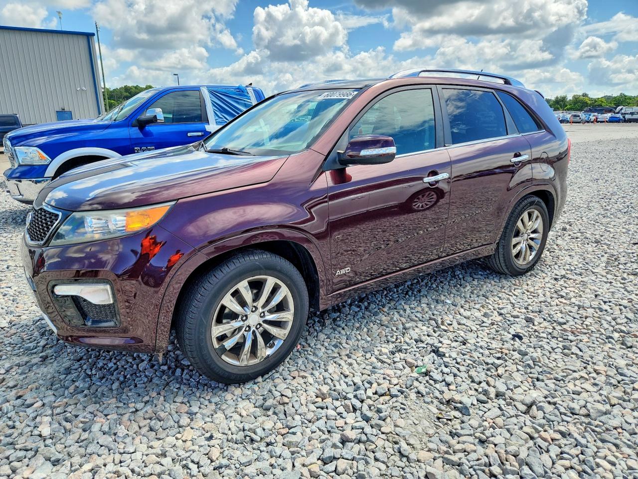 2012 Kia Sorento Sx Burgundy vin: 5XYKWDA29CG285827