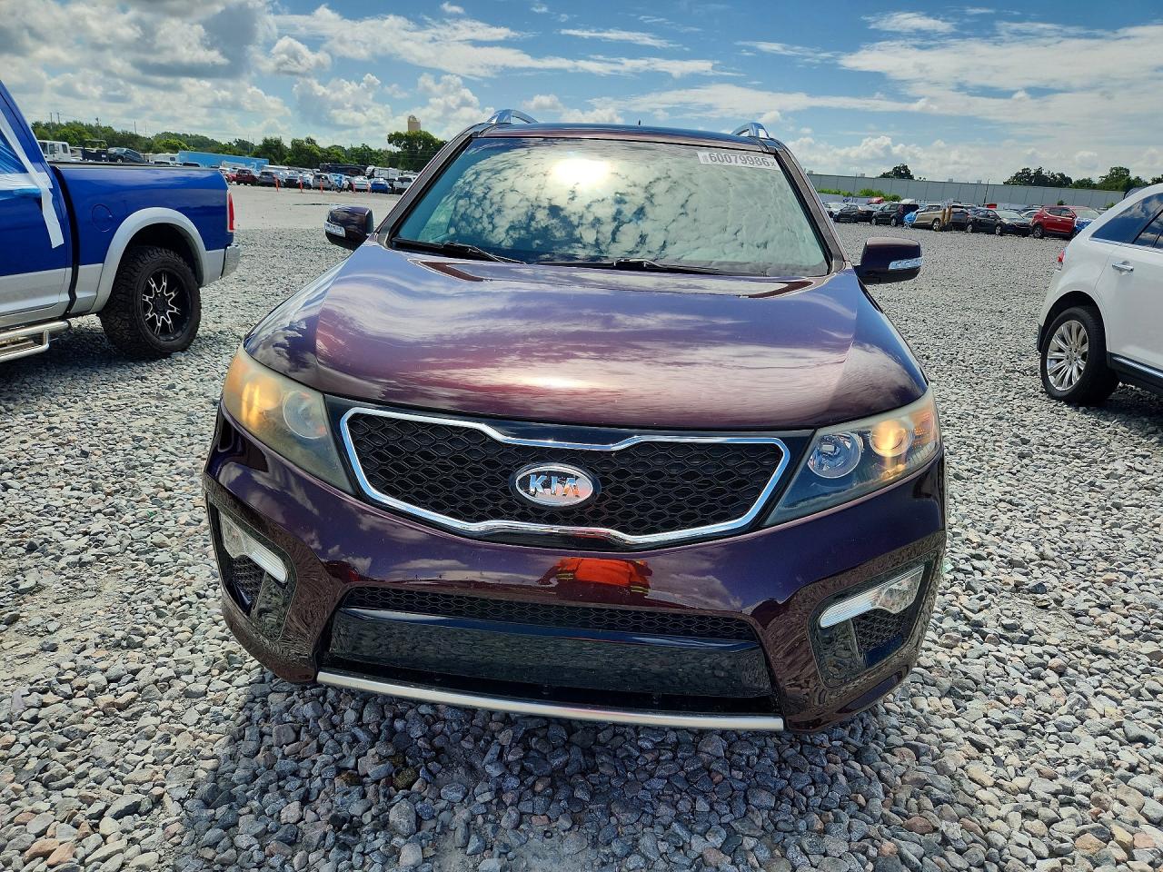 2012 Kia Sorento Sx Burgundy vin: 5XYKWDA29CG285827