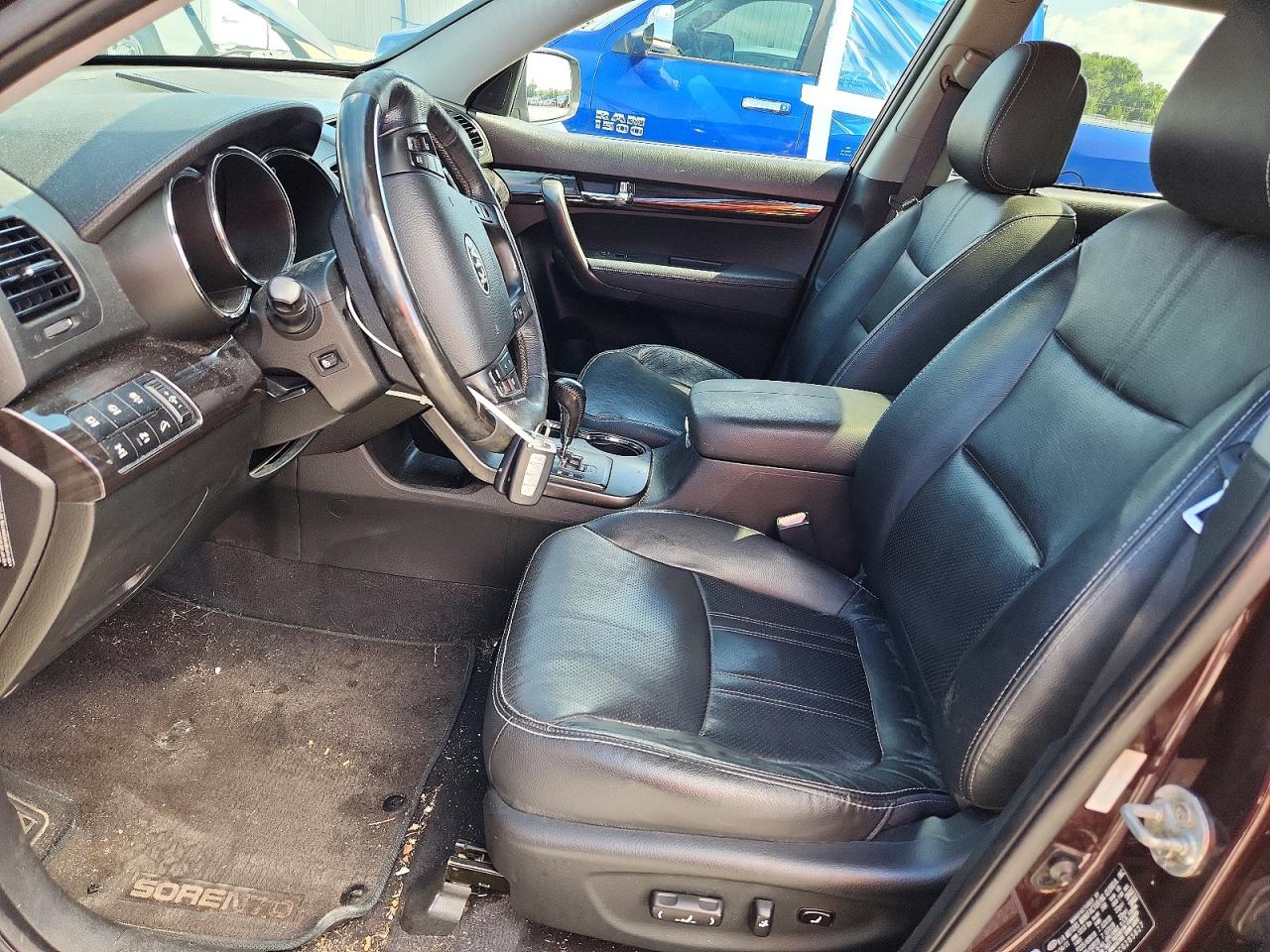 2012 Kia Sorento Sx Burgundy vin: 5XYKWDA29CG285827