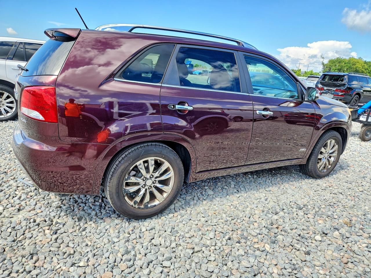 2012 Kia Sorento Sx Burgundy vin: 5XYKWDA29CG285827