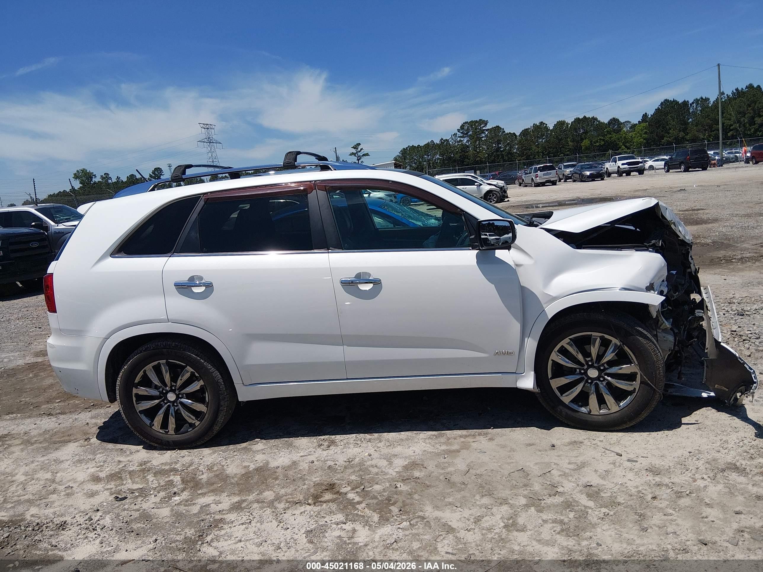 2013 Kia Sorento Sx V6 Белый vin: 5XYKWDA29DG320111