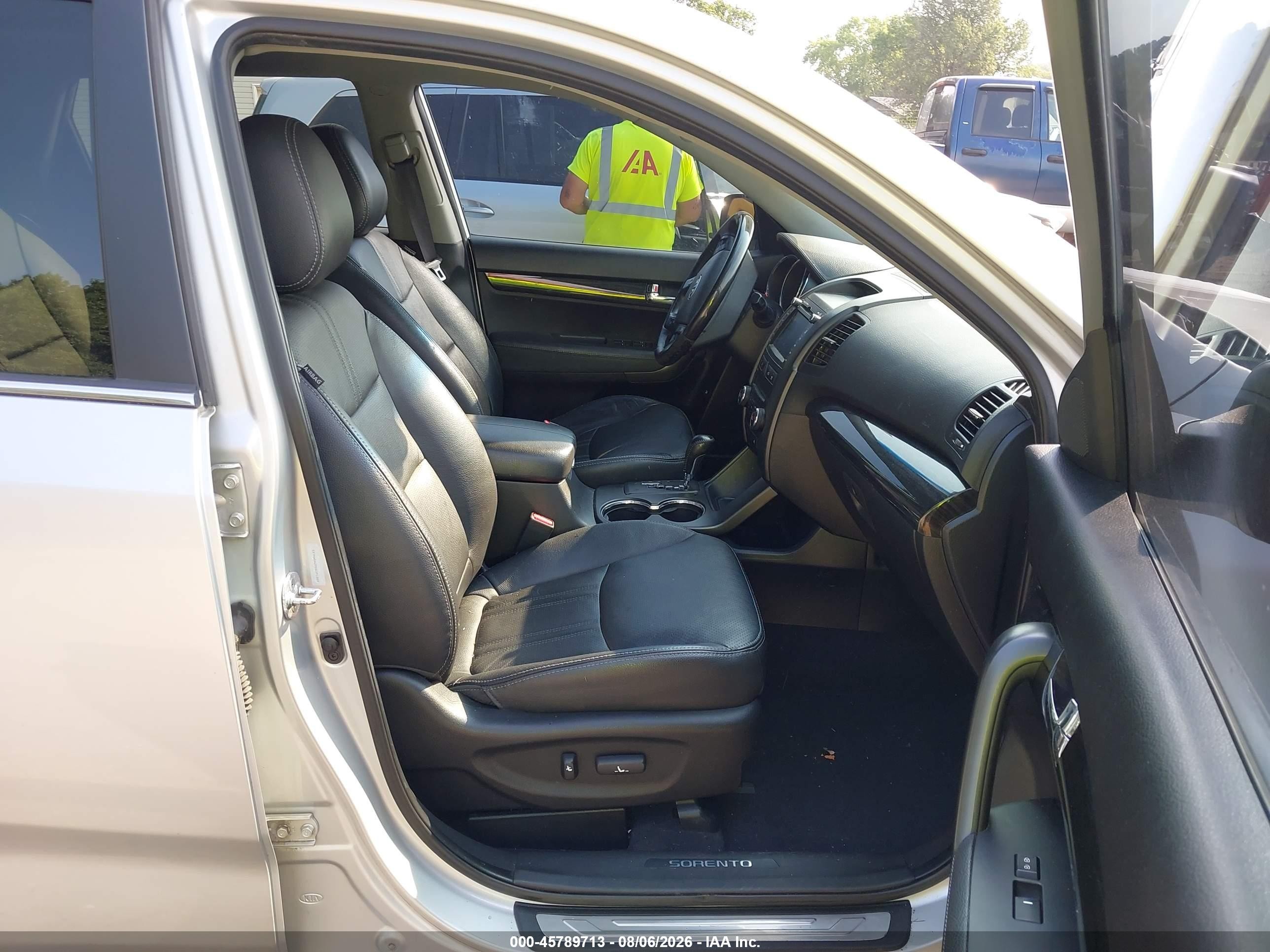 2013 Kia Sorento Sx V6 Silver vin: 5XYKWDA29DG391289