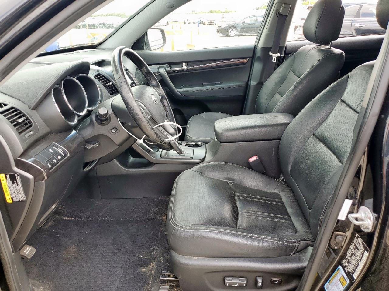2013 Kia Sorento Black vin: 5XYKWDA2XDG415891