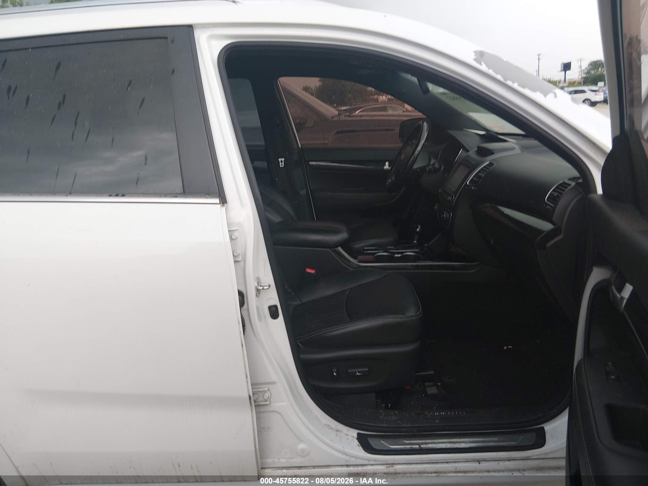 2014 Kia Sorento Limited V6 White vin: 5XYKWDA70EG469200
