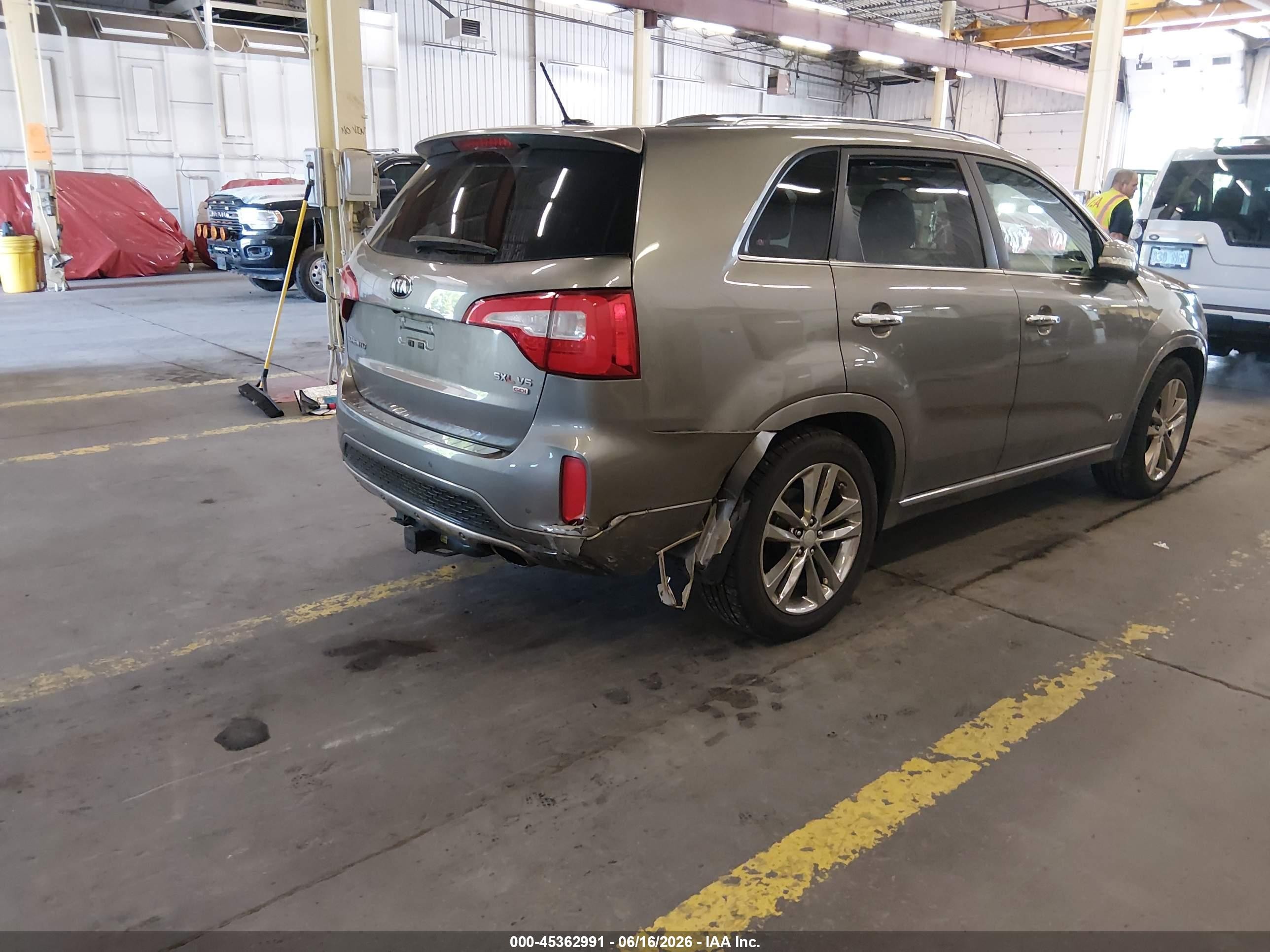 2014 Kia Sorento Limited V6 Gray vin: 5XYKWDA70EG498602