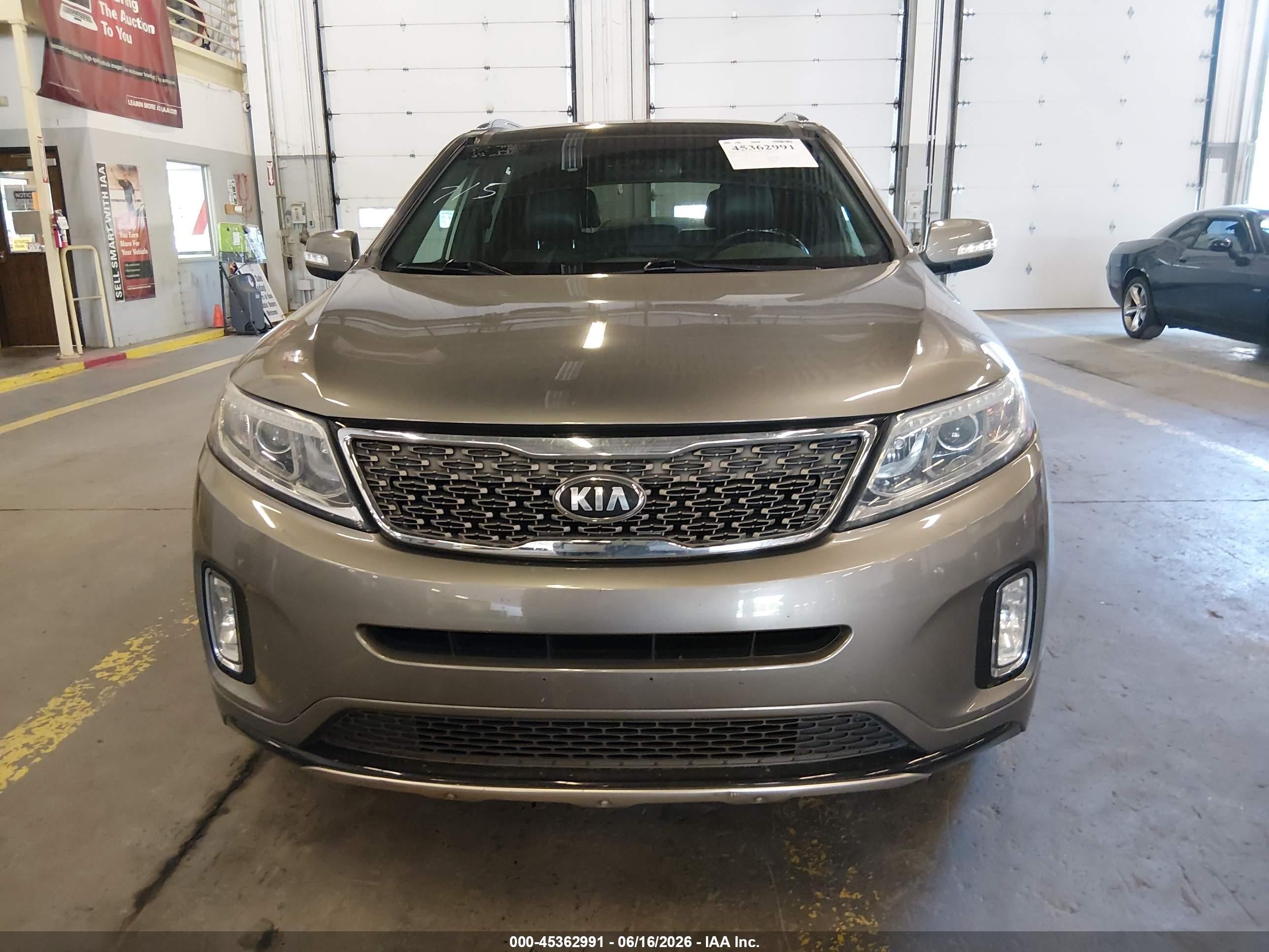 2014 Kia Sorento Limited V6 Gray vin: 5XYKWDA70EG498602