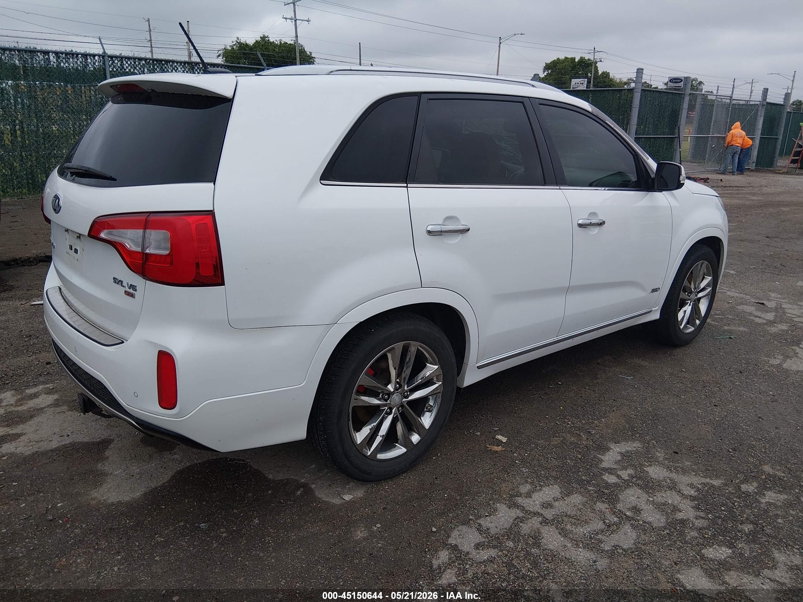 2014 Kia Sorento Limited V6 White vin: 5XYKWDA70EG520310