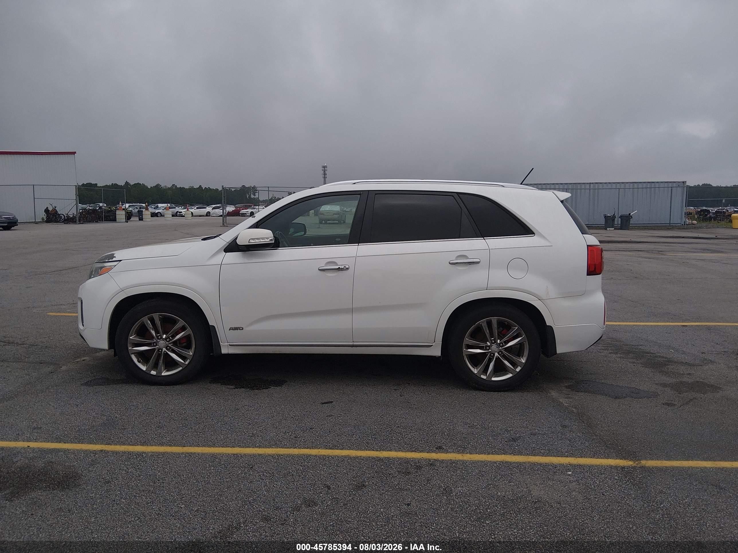 2015 Kia Sorento Limited V6 Белый vin: 5XYKWDA72FG626422