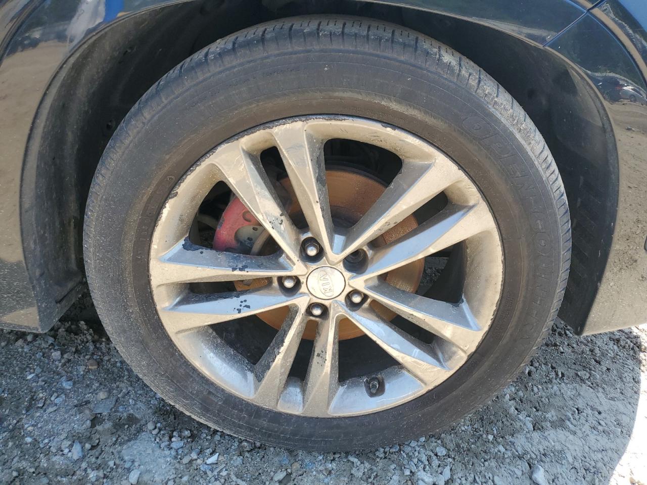 2014 Kia Sorento Sx Limited Black vin: 5XYKWDA73EG446705 Damage: Right Front Wheel, Curb Rash, > 12 Inches