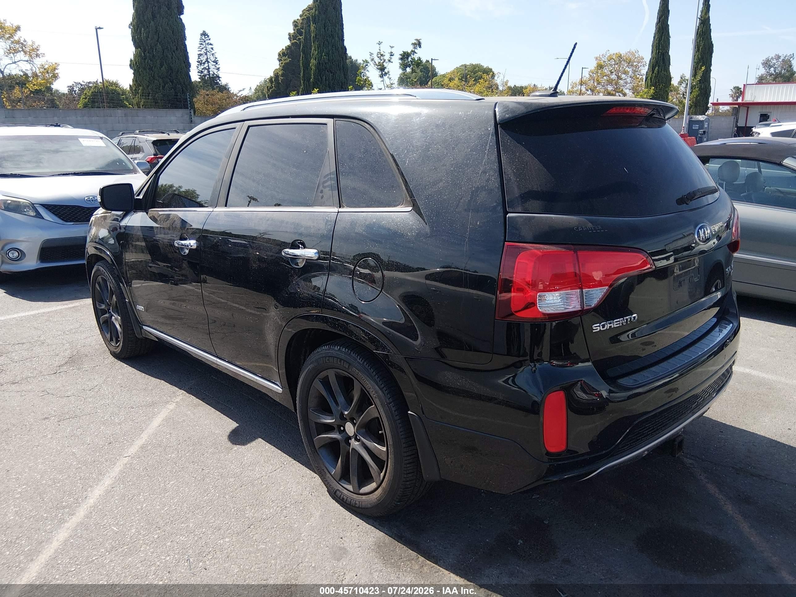 2014 Kia Sorento Limited V6 Черный vin: 5XYKWDA73EG501444