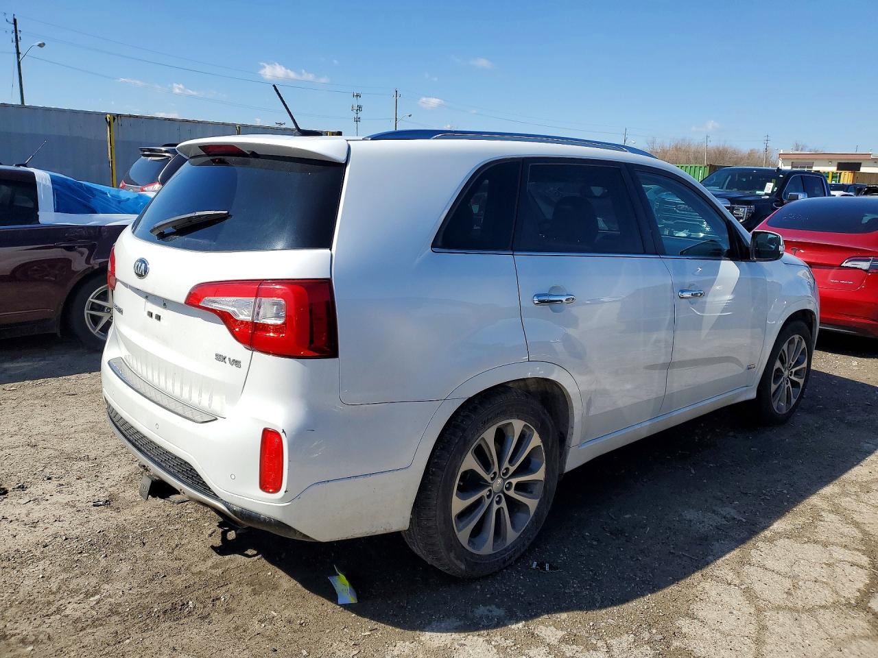 2015 Kia Sorento Sx White vin: 5XYKWDA74FG632769