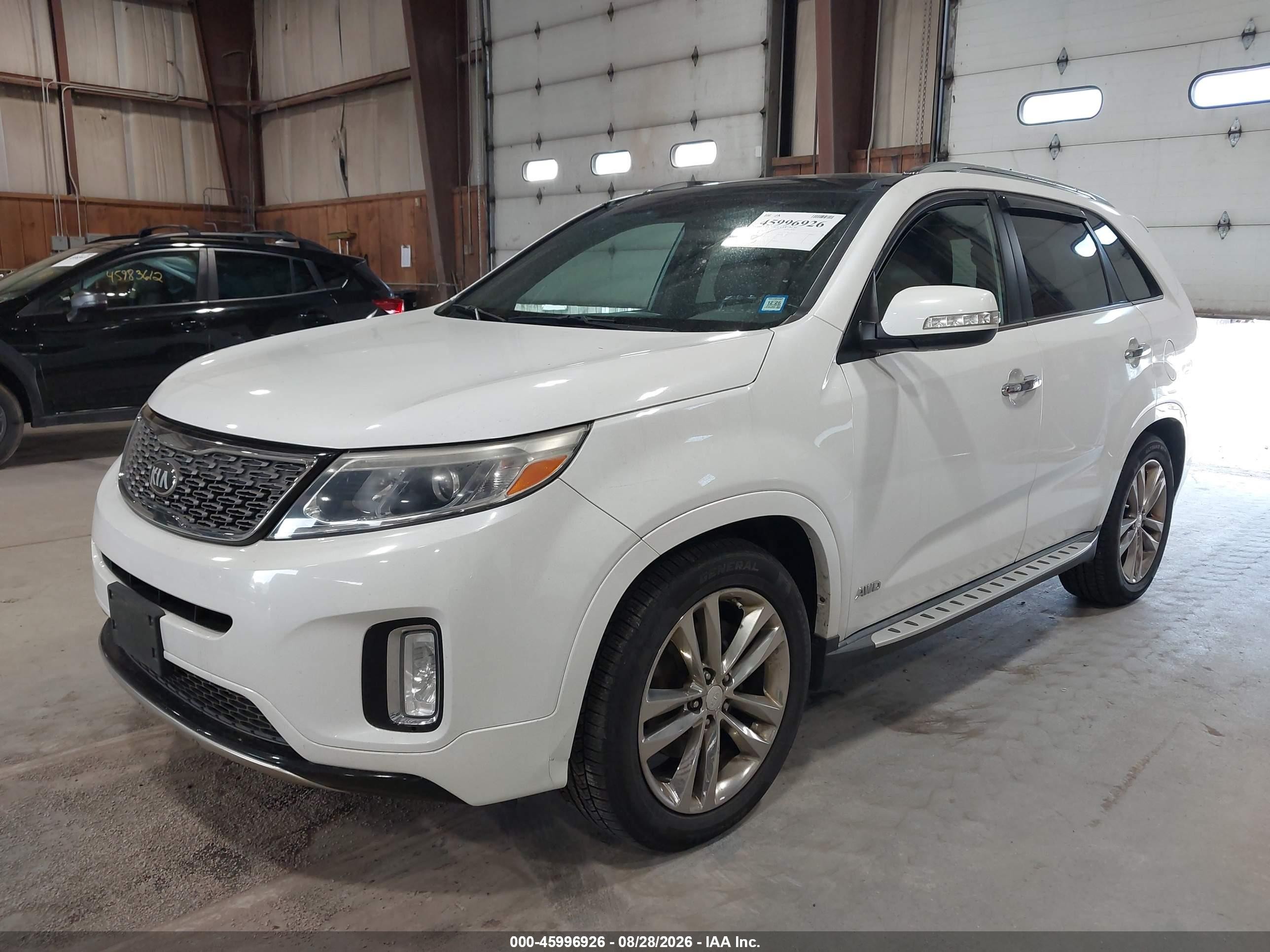 2014 Kia Sorento Limited V6 White vin: 5XYKWDA76EG486020
