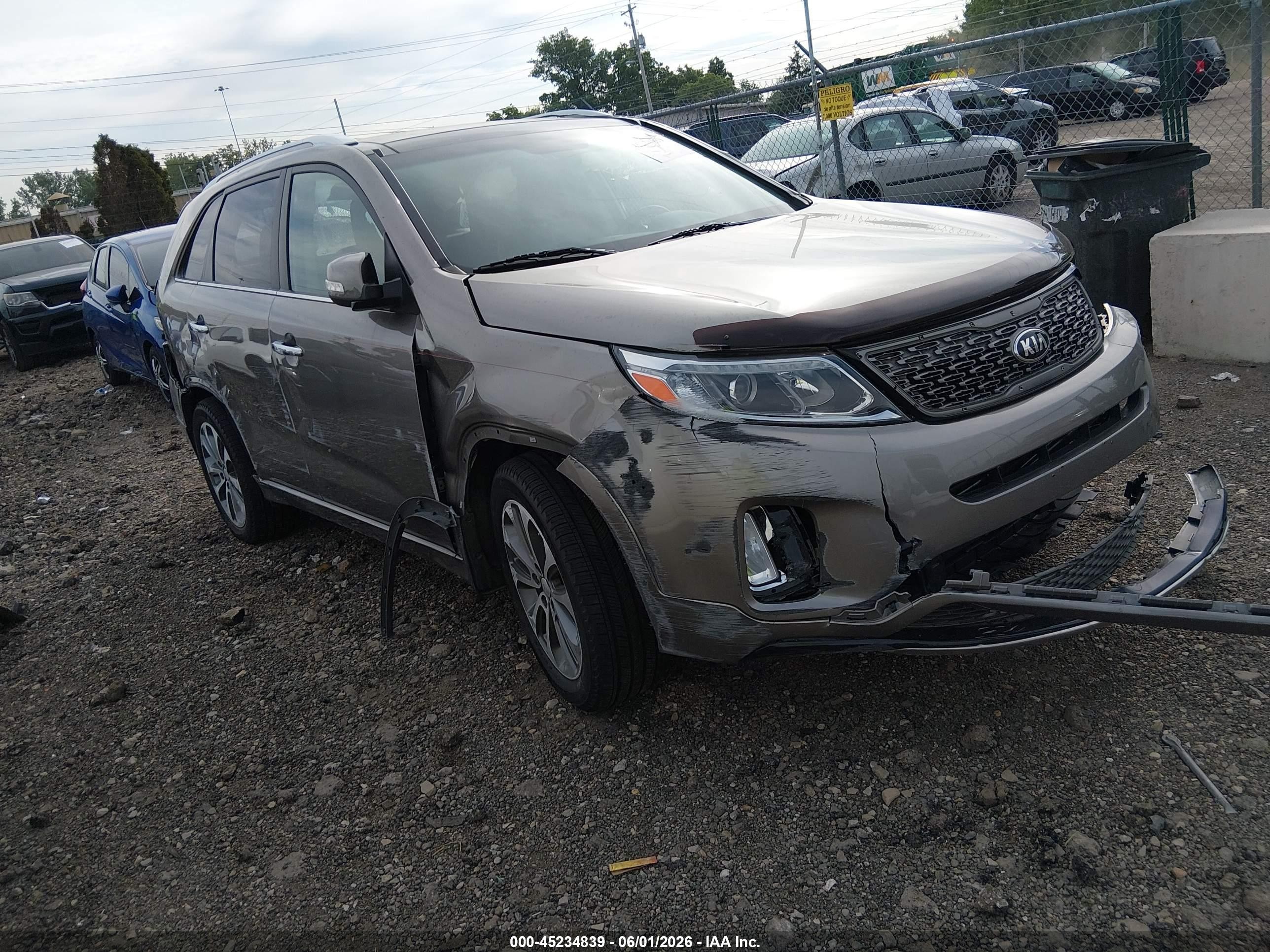 2015 Kia Sorento Sx V6 Серый vin: 5XYKWDA76FG619151