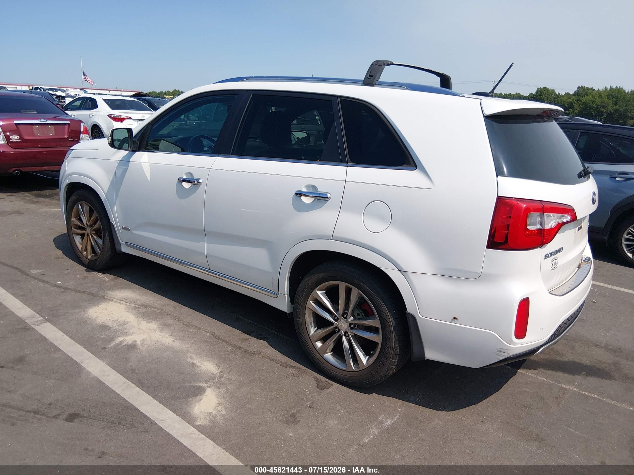 2015 Kia Sorento Limited V6 White vin: 5XYKWDA7XFG609643