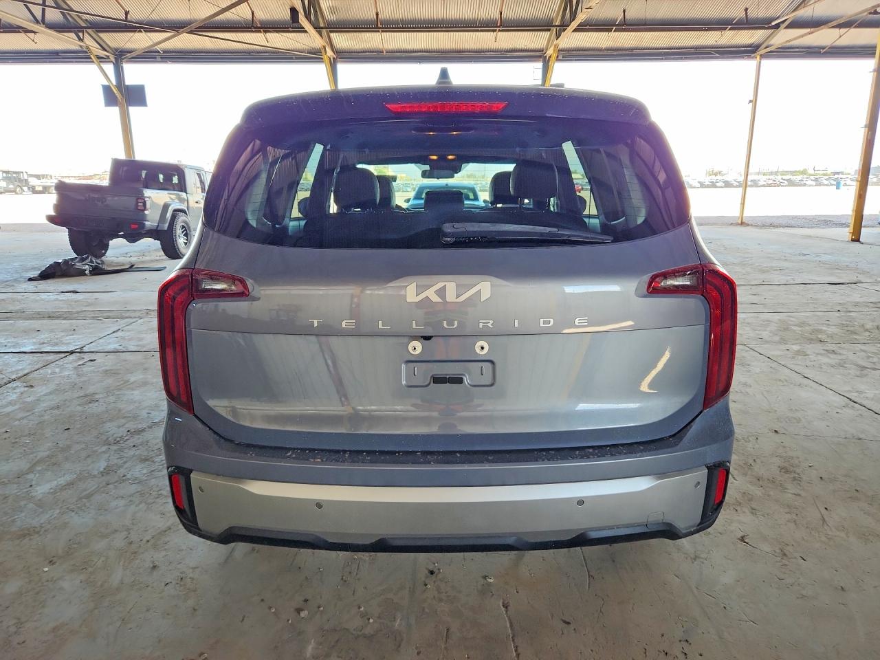2023 Kia Telluride Lx Gray vin: 5XYP24GC3PG349903