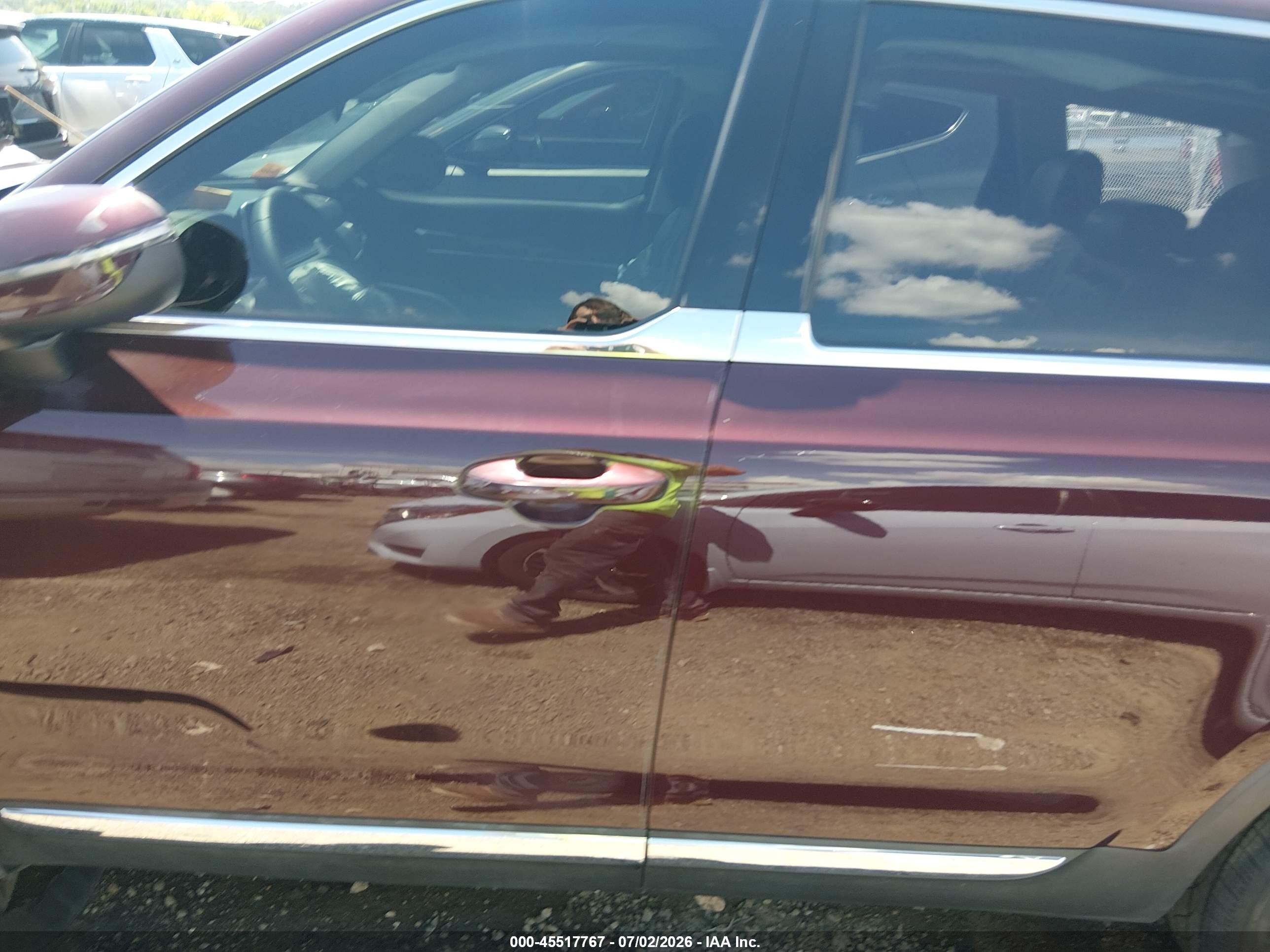 2022 Kia Telluride Lx Maroon vin: 5XYP2DHC3NG203805