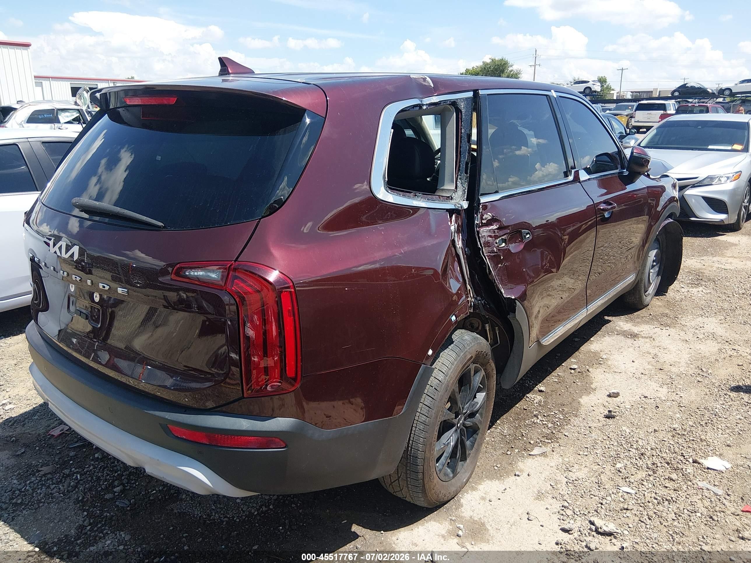 2022 Kia Telluride Lx Maroon vin: 5XYP2DHC3NG203805