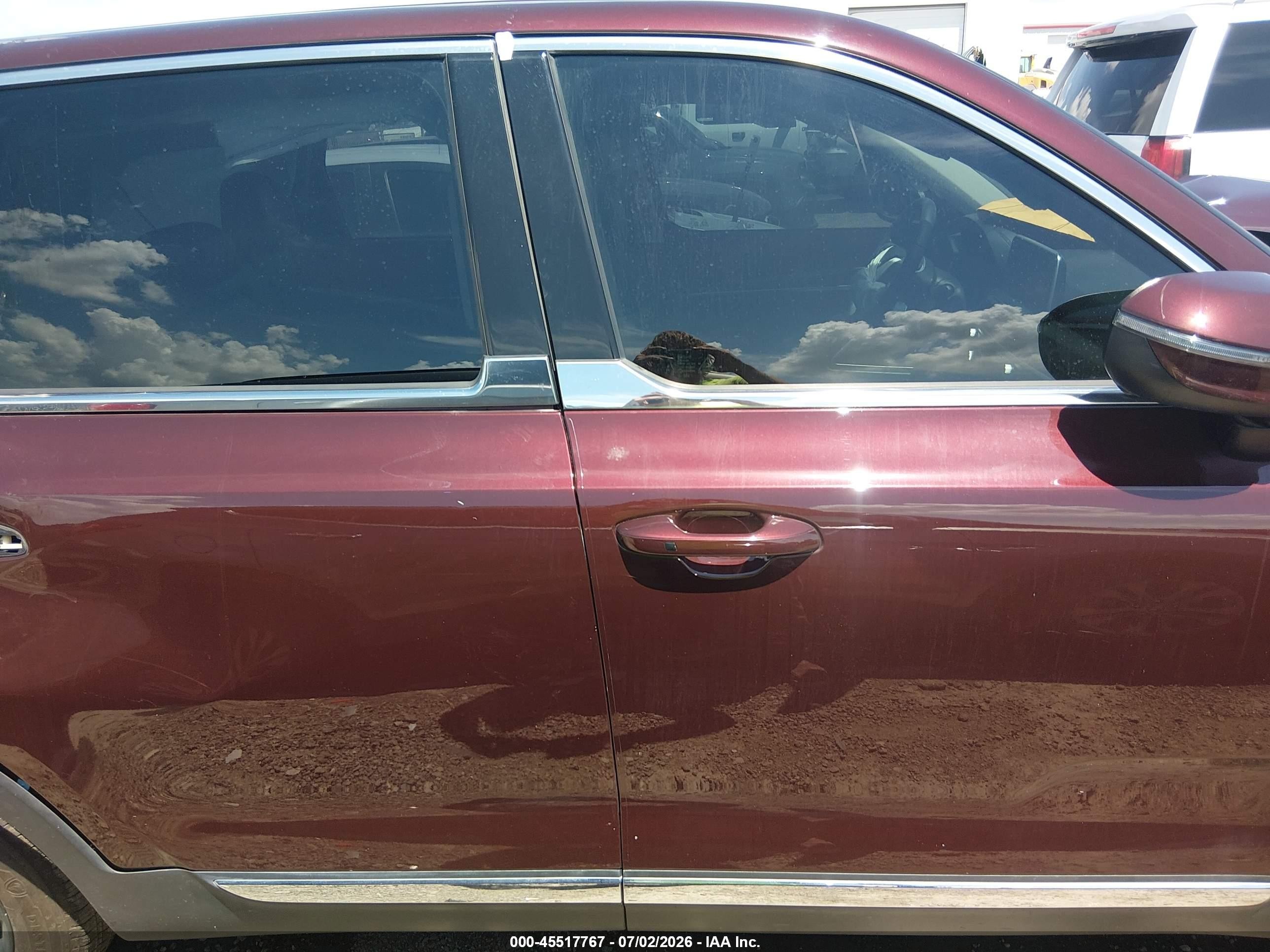 2022 Kia Telluride Lx Maroon vin: 5XYP2DHC3NG203805