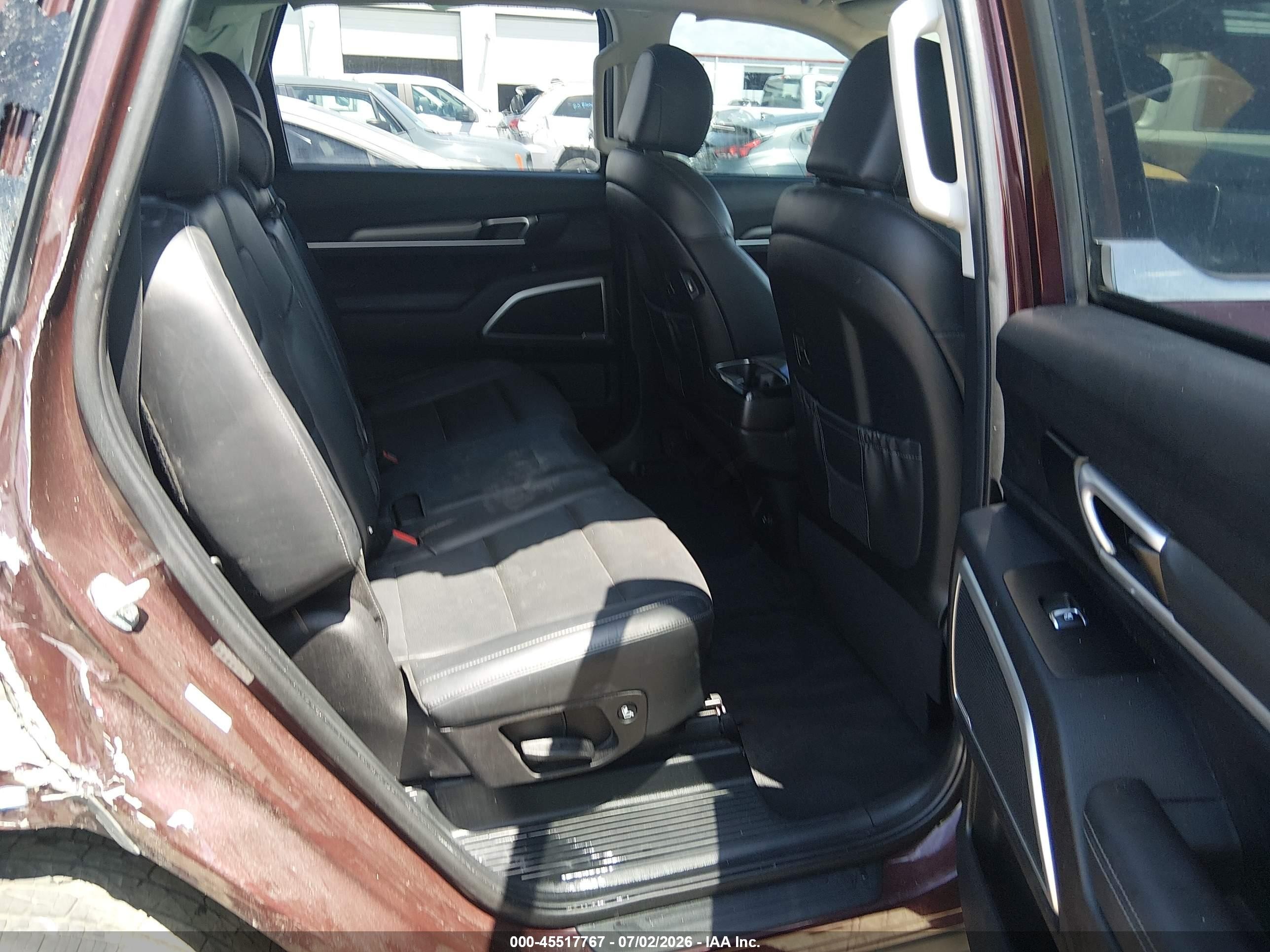 2022 Kia Telluride Lx Maroon vin: 5XYP2DHC3NG203805