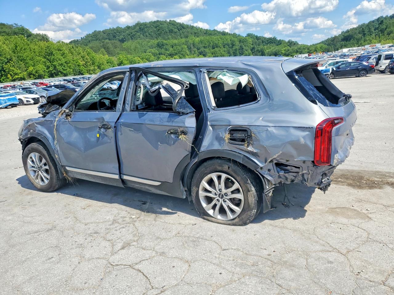 2022 Kia Telluride Lx Gray vin: 5XYP2DHC6NG244090