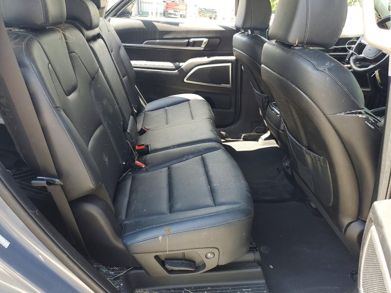 2022 Kia Telluride Lx Gray vin: 5XYP2DHC6NG244090