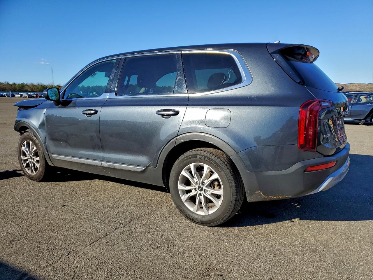 2022 Kia Telluride Lx Gray vin: 5XYP2DHC6NG267207