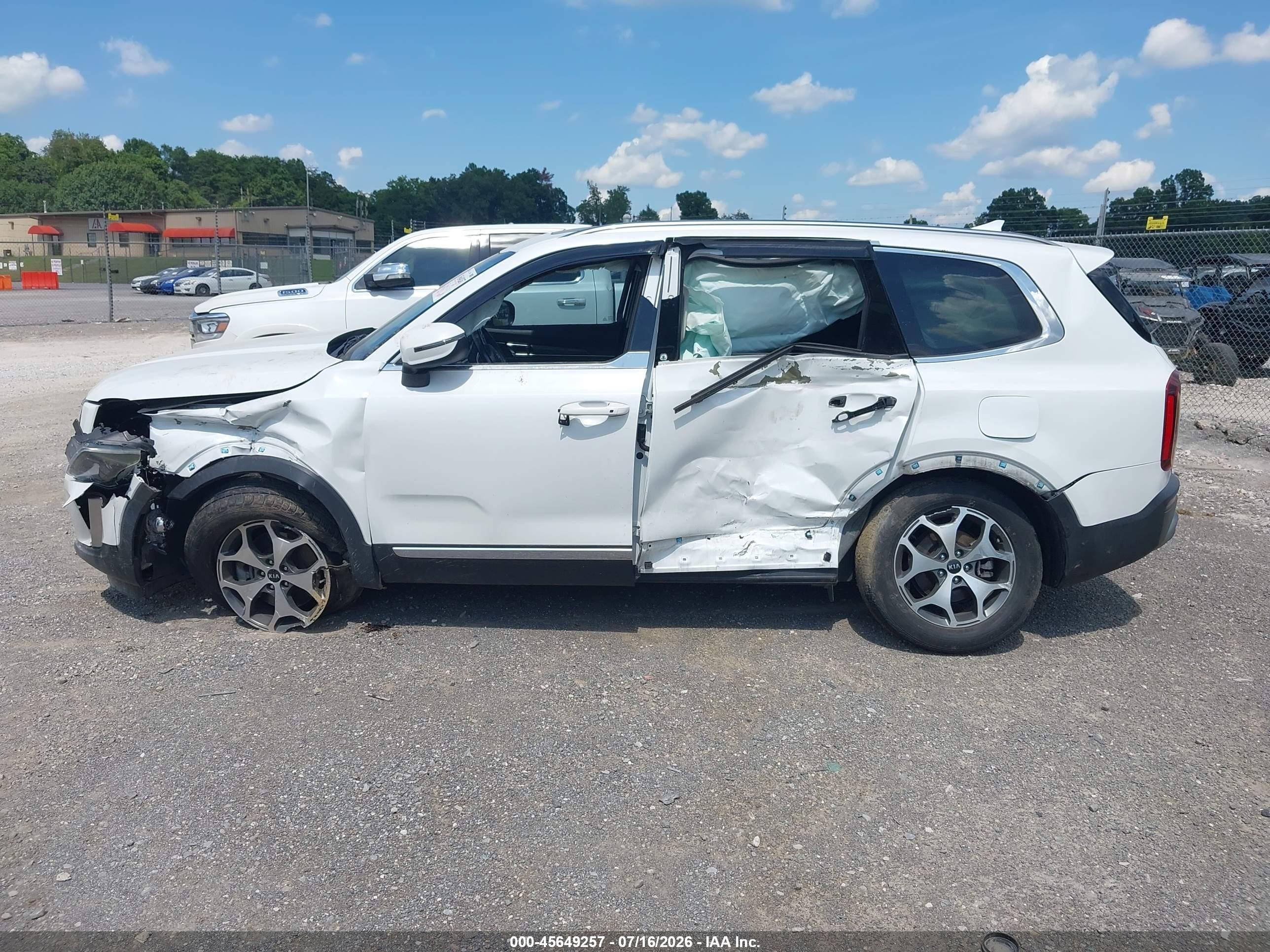 2020 Kia Telluride Ex White vin: 5XYP34HC6LG008758