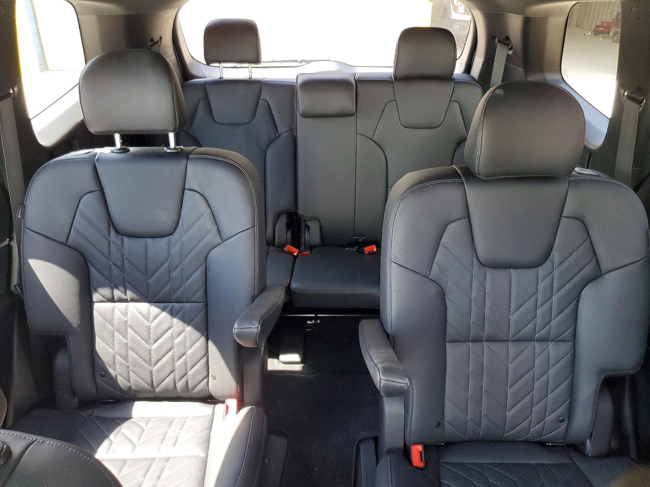 2025 Kia Telluride Ex X-line Белый vin: 5XYP3DGC7SG705372