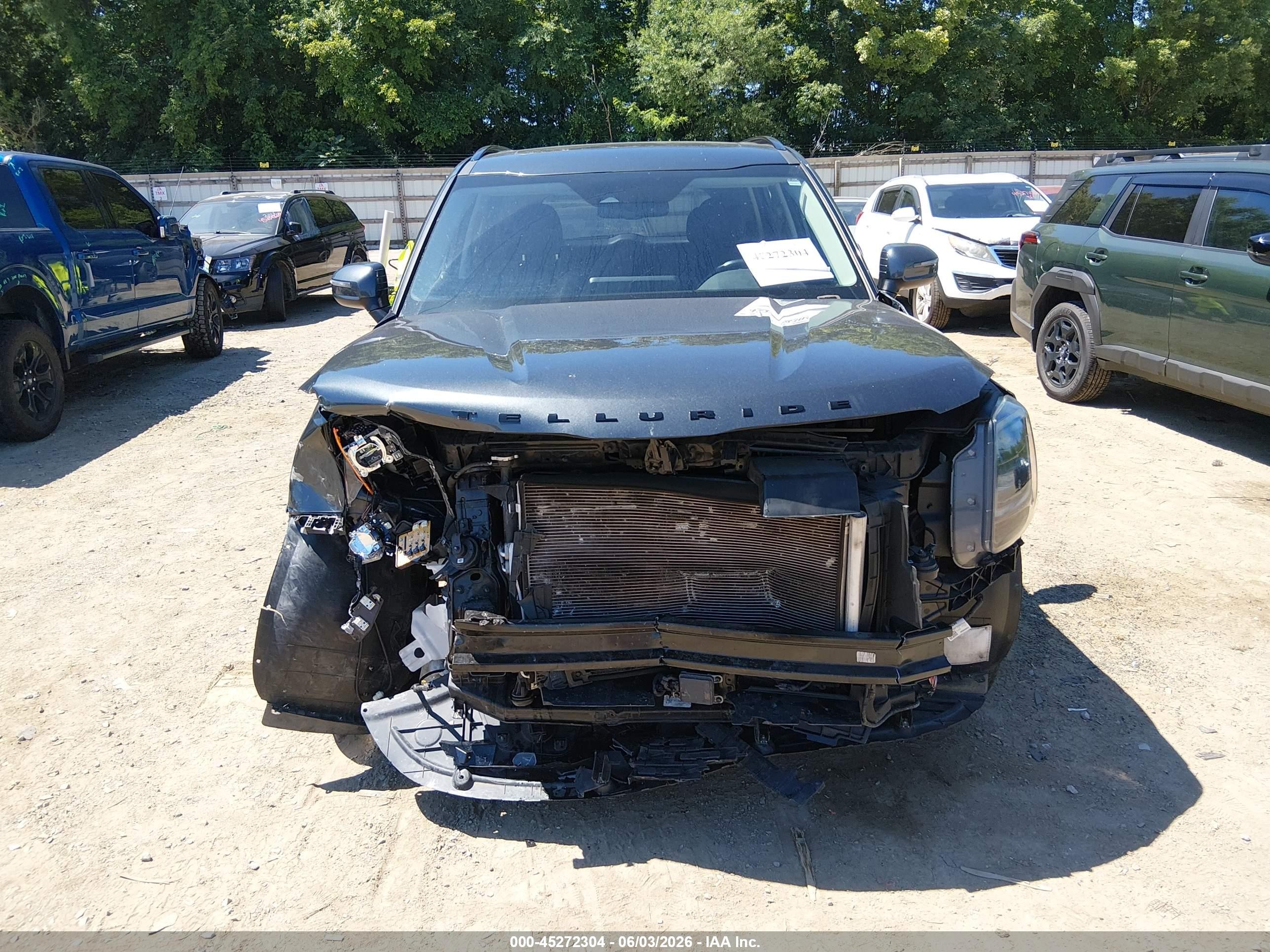 2021 Kia Telluride Ex Серебряный vin: 5XYP3DHC9MG123324