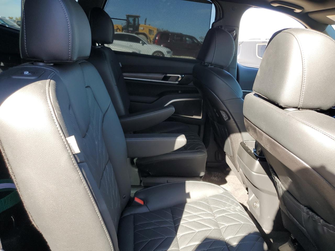 2024 Kia Telluride Sx Серебряный vin: 5XYP5DGC4RG479876