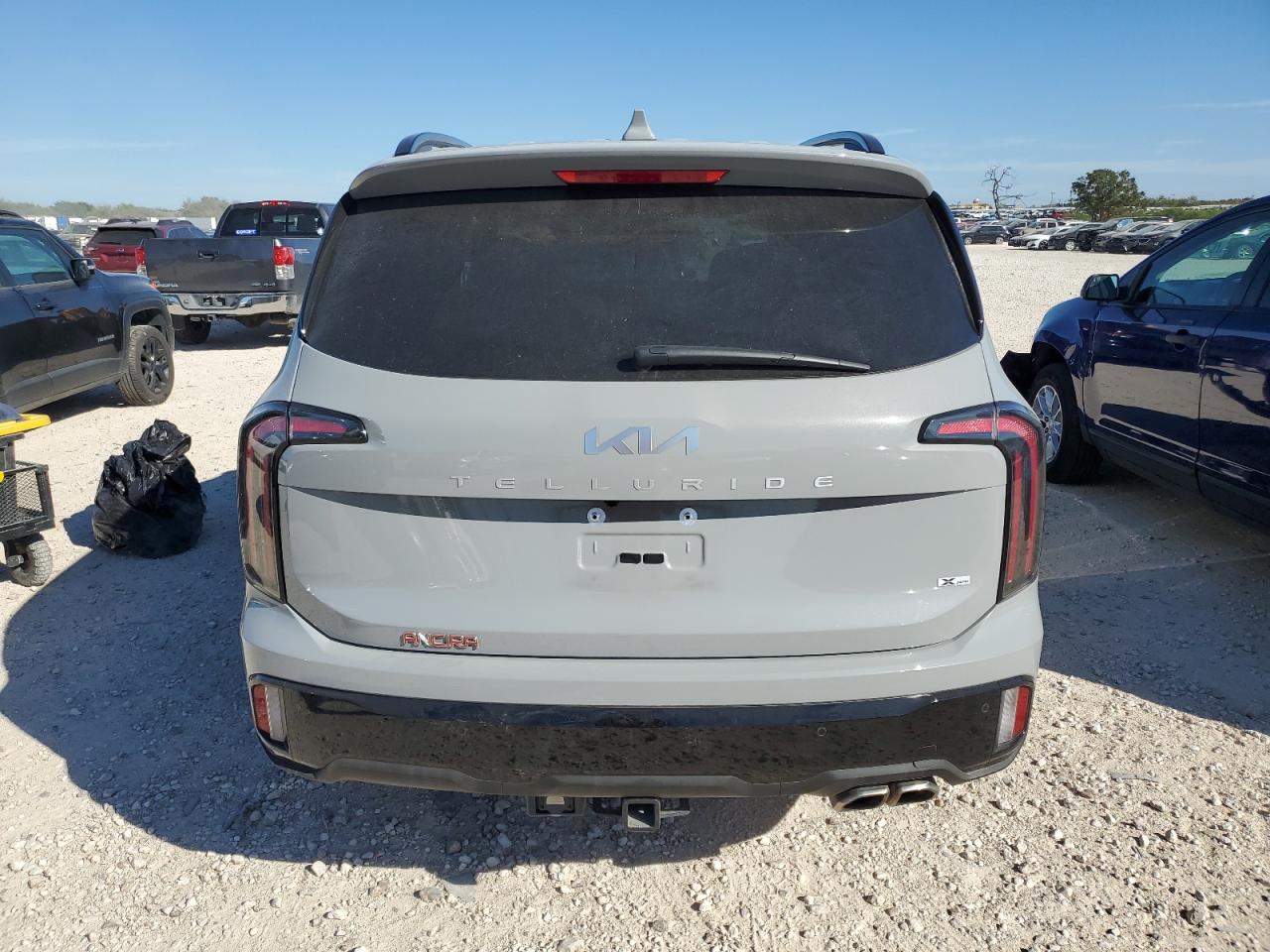 2024 Kia Telluride Sx Серебряный vin: 5XYP5DGC4RG479876