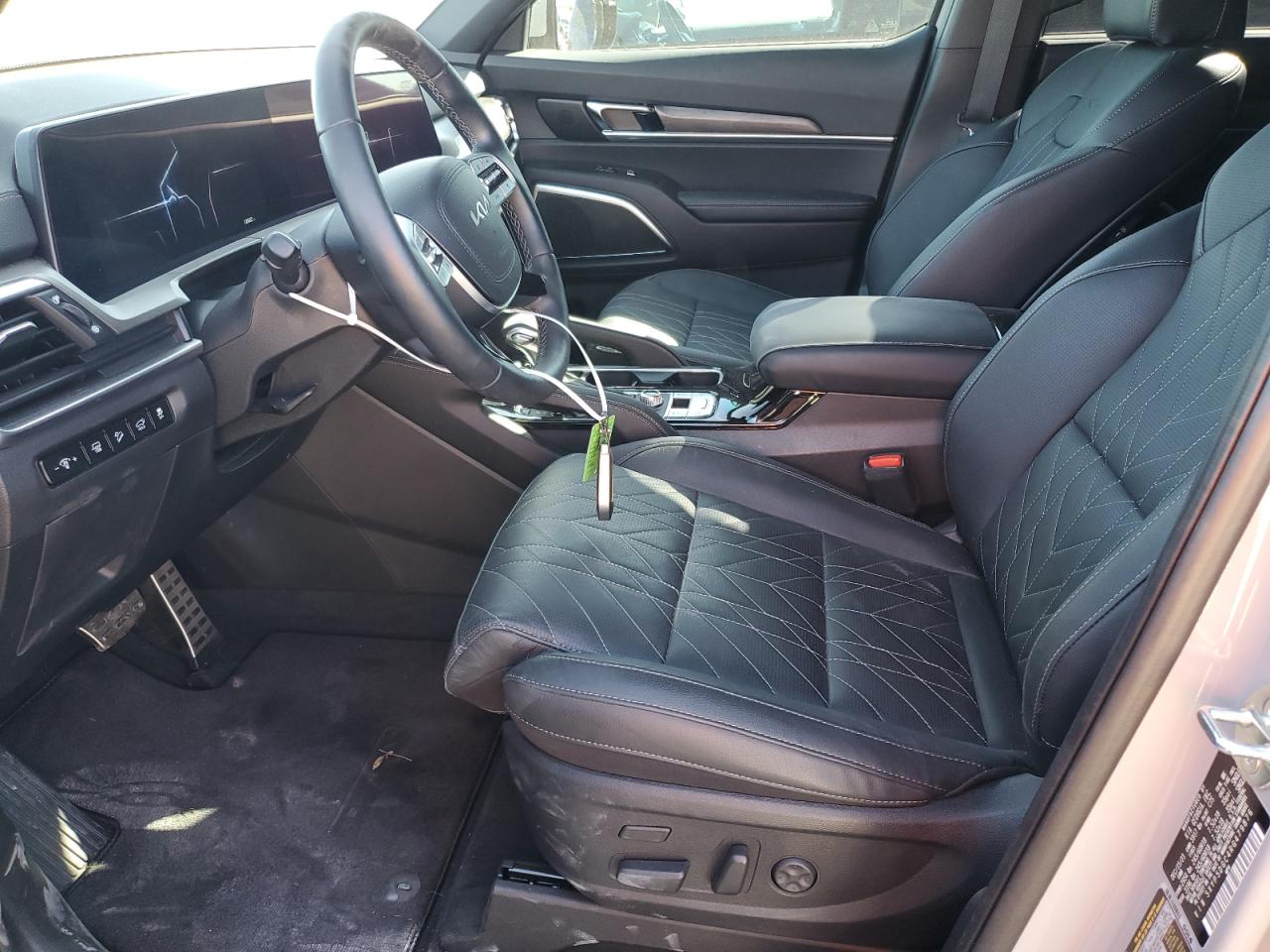 2024 Kia Telluride Sx Серебряный vin: 5XYP5DGC4RG479876