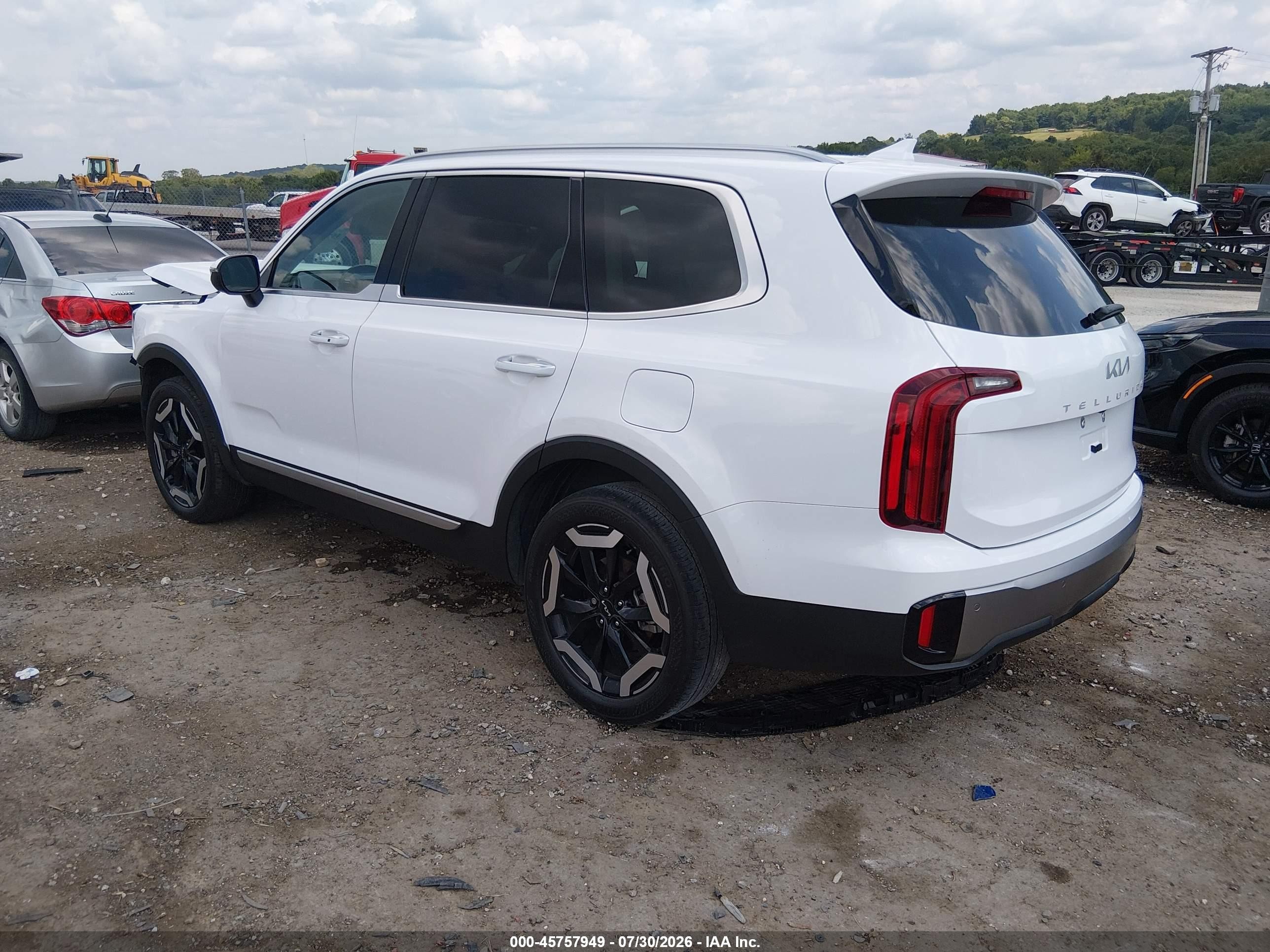 2025 Kia Telluride S White vin: 5XYP64GC6SG621891
