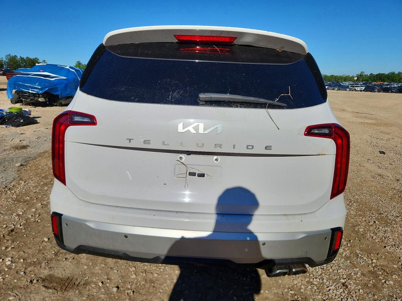 2024 Kia Telluride S White vin: 5XYP64GCXRG532383