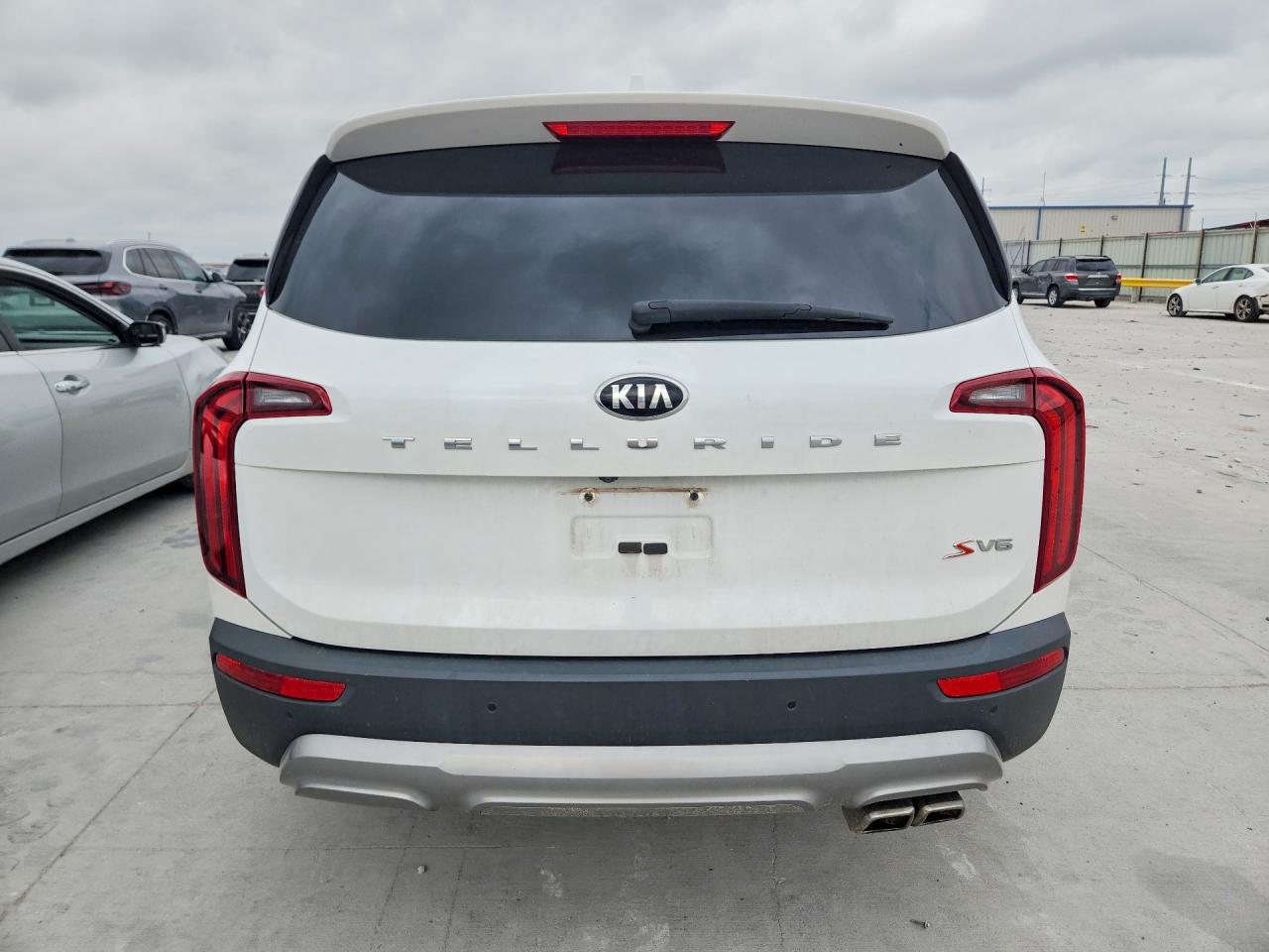 2020 Kia Telluride S White vin: 5XYP64HC9LG031782