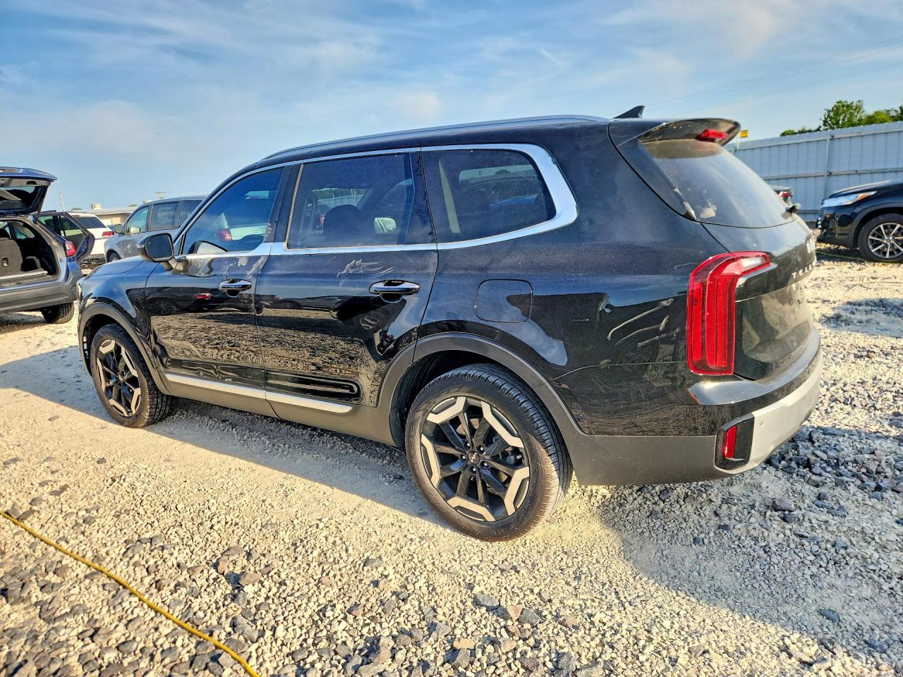 2023 Kia Telluride S Black vin: 5XYP6DGC0PG381308