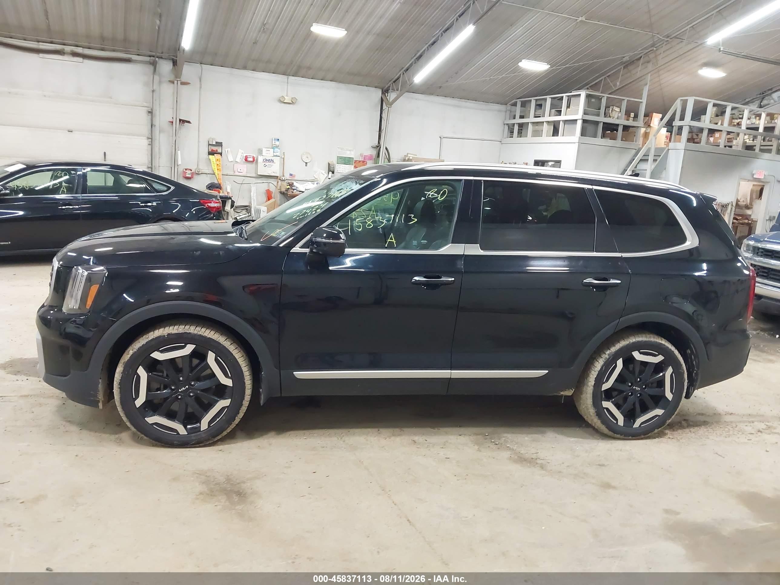 2024 Kia Telluride S Черный vin: 5XYP6DGC0RG437508